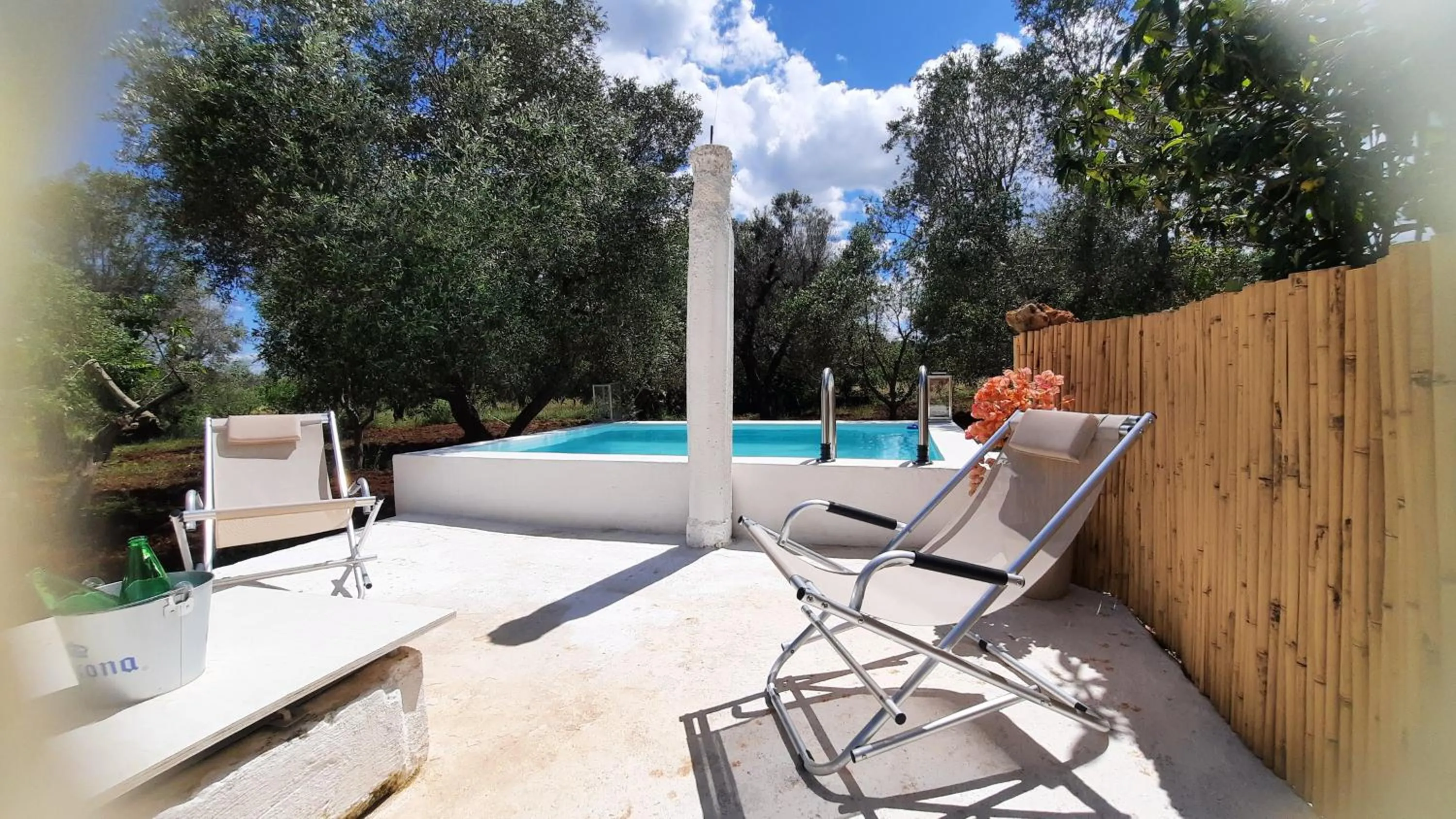 Swimming pool in Casa Trullo Bianco-Casa Olive