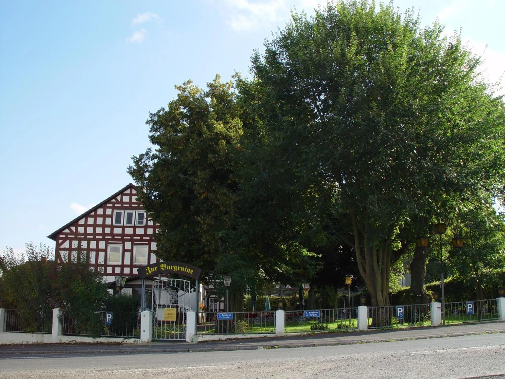 Property building in Zur Burgruine Frauenberg