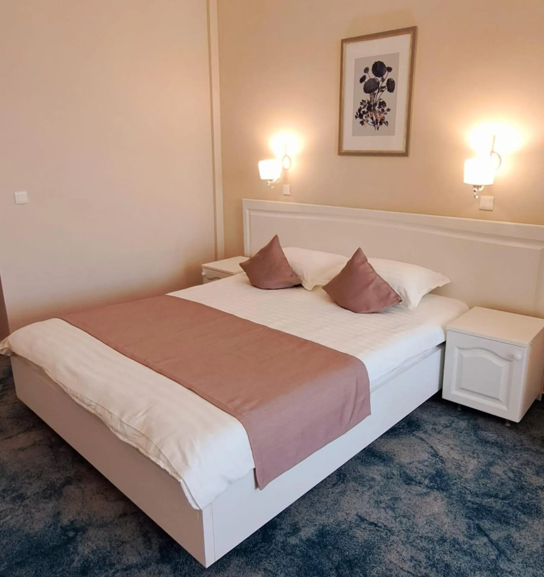 Bed in Pensiunea Diamant