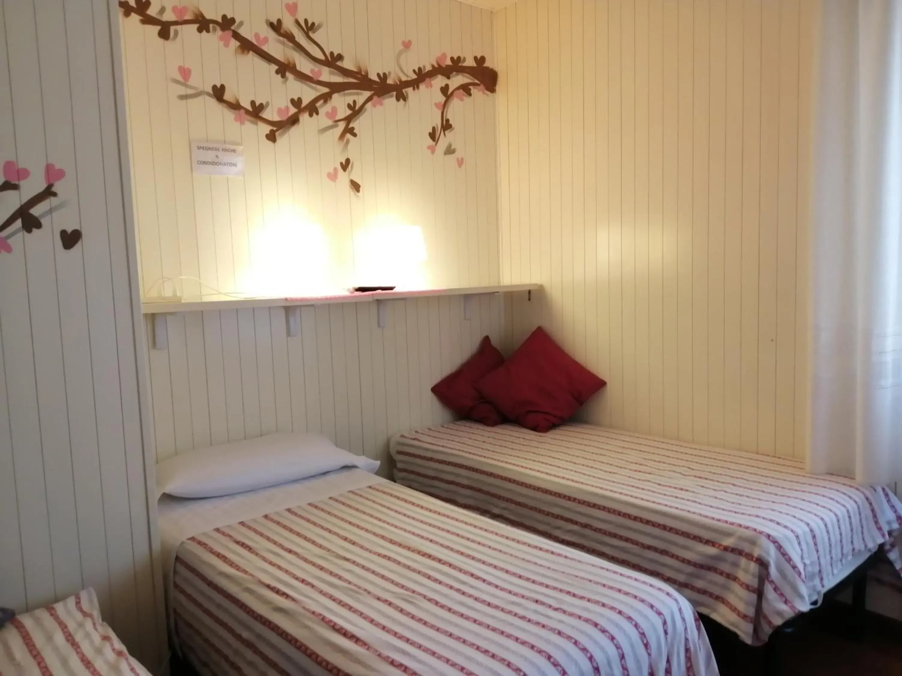 Triple Room with Private Bathroom - single occupancy in B&B A Casa Dei Nonni Triple Room with Private Bathroom - single occupancy in B&B A Casa Dei Nonni