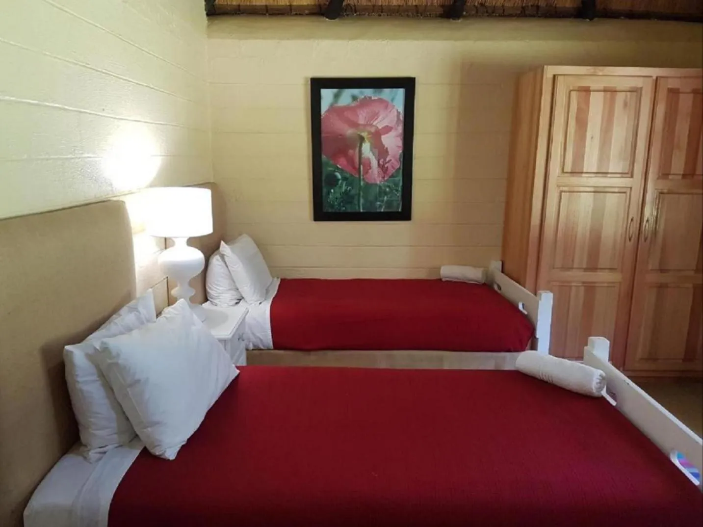 Bed in Lake Naverone Holiday Cottages