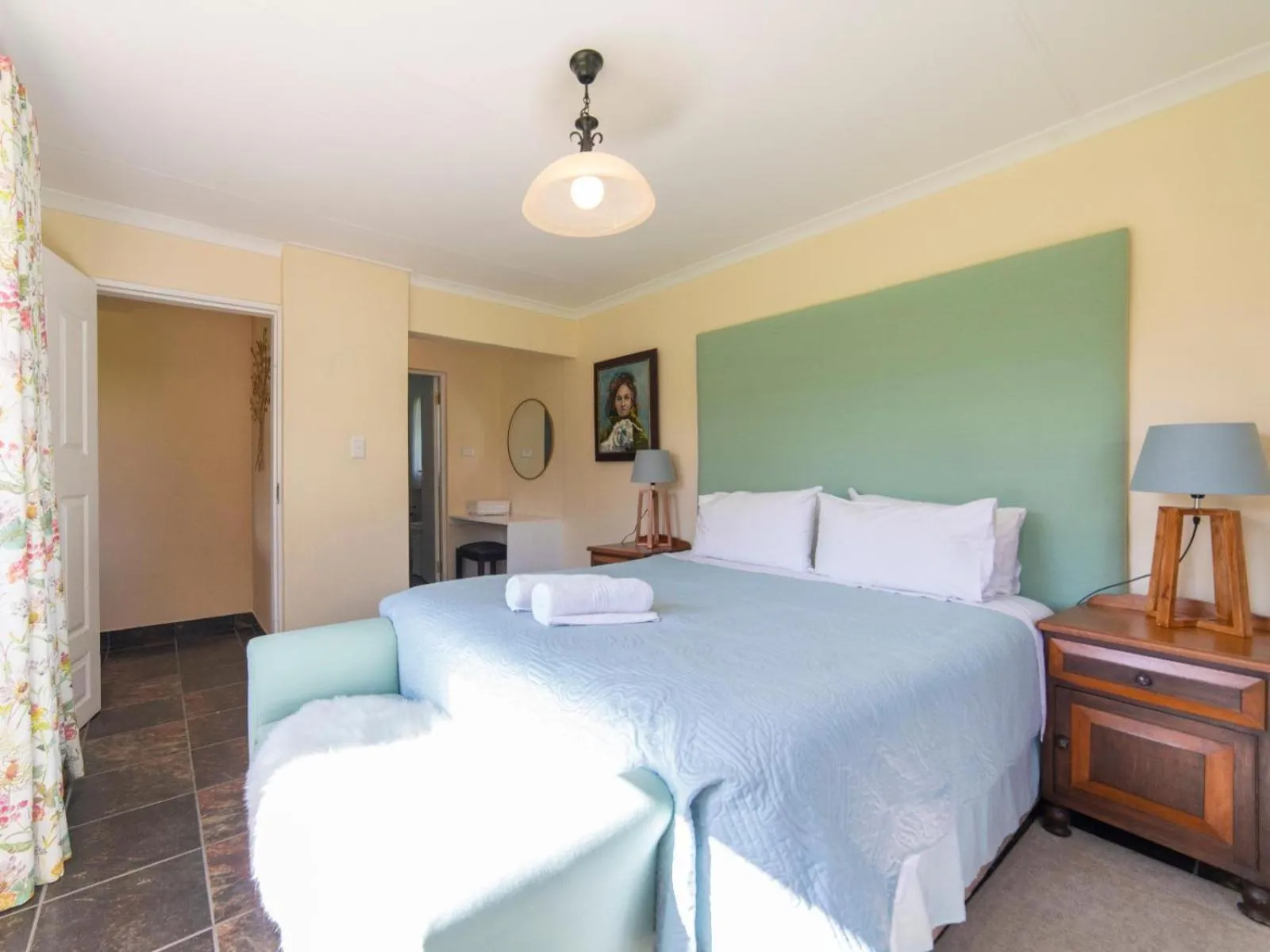 Photo of the whole room, Bed in Lake Naverone Holiday Cottages