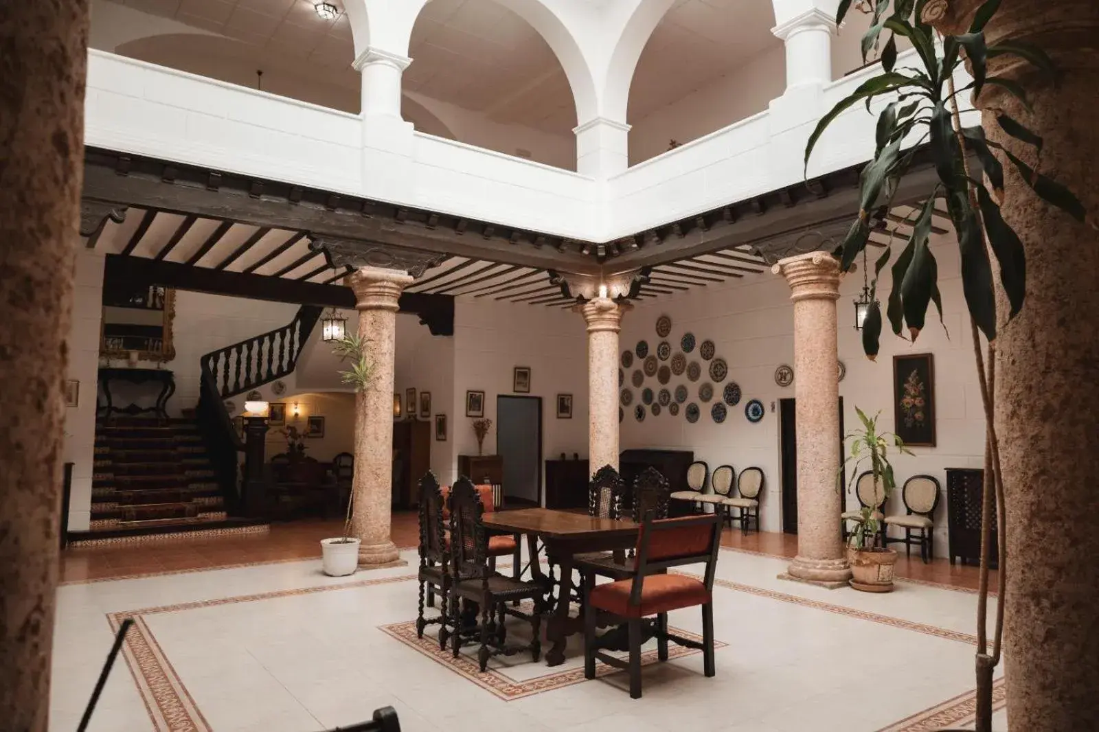 Casa de los Acacio Casa de los Acacio
