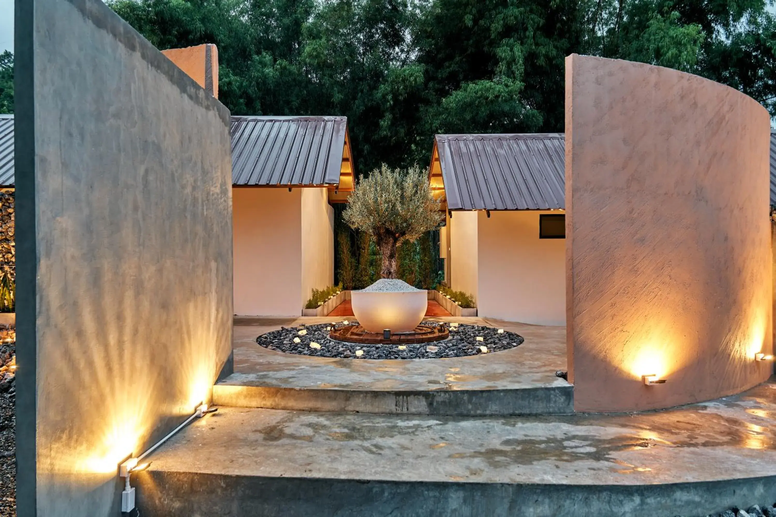 Property building in Baan Rai Santisuk Property building in Baan Rai Santisuk