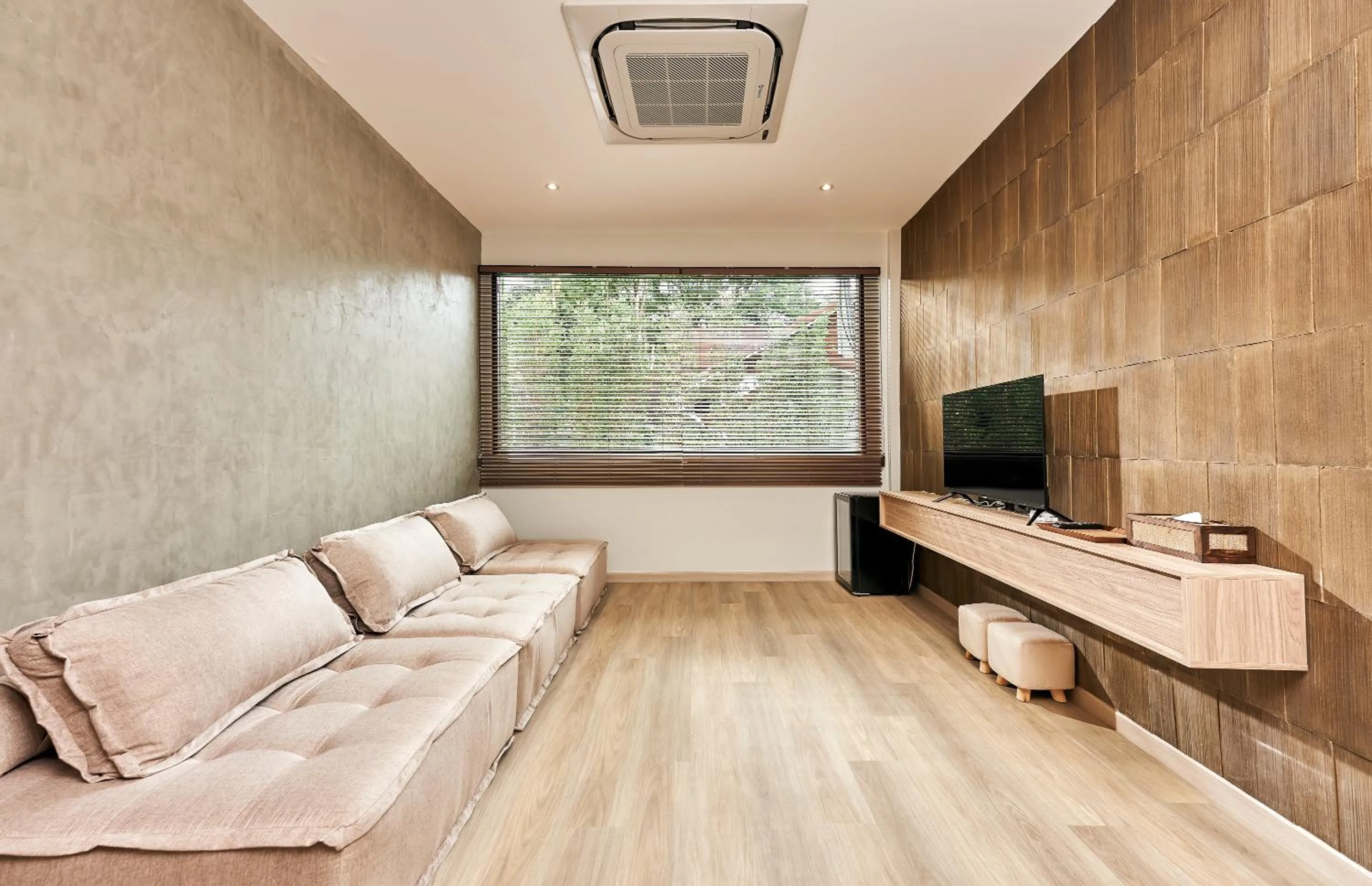 Living room in Baan Rai Santisuk