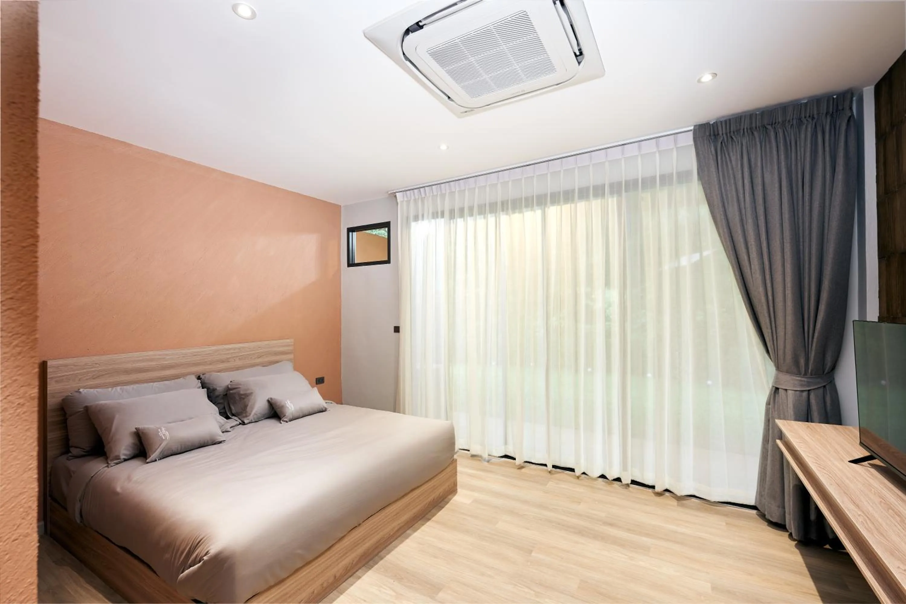 Living room, Bed in Baan Rai Santisuk