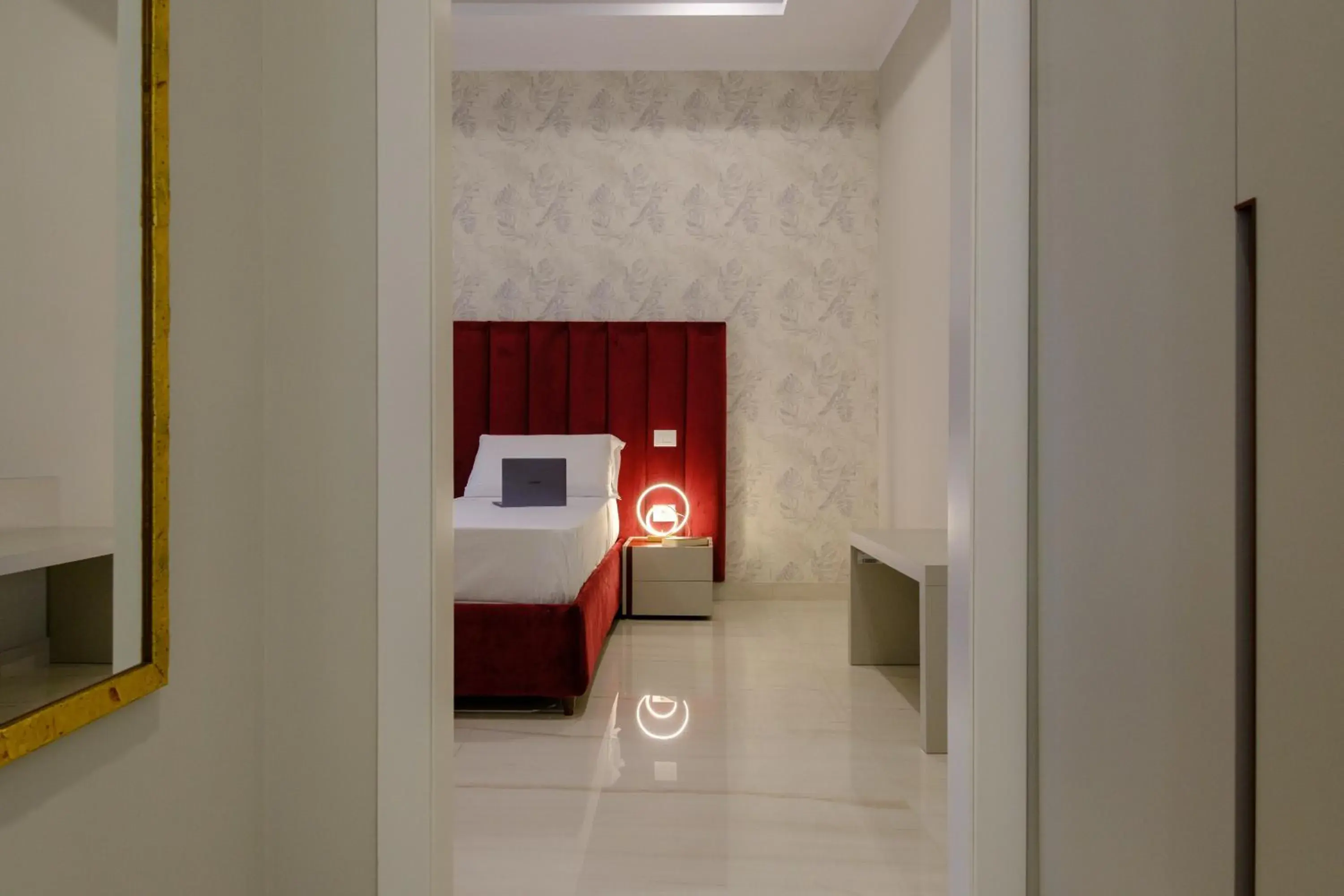 Bed in Palazzo Adele Rooms & Apartments Bed in Palazzo Adele Rooms & Apartments