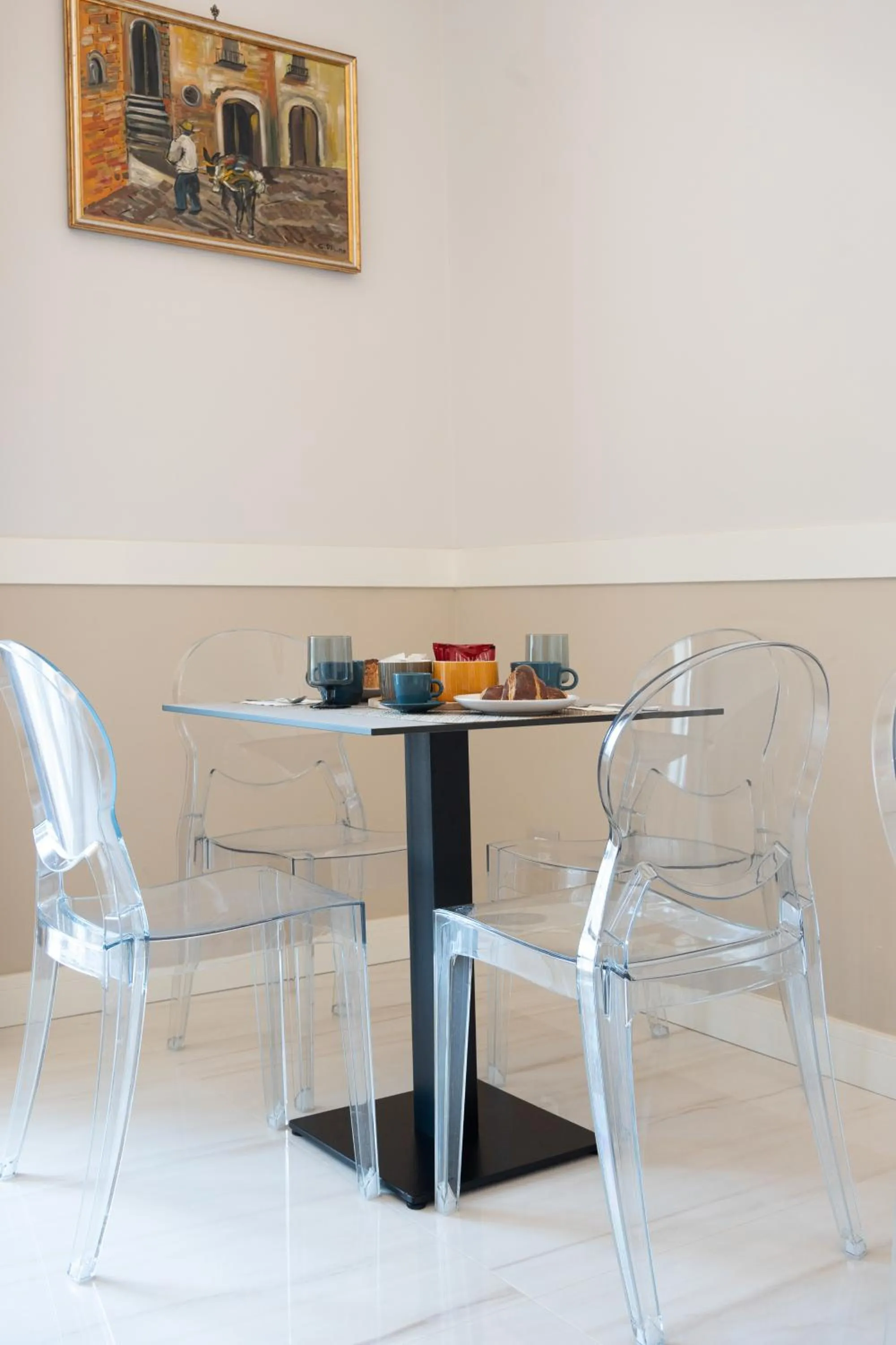 Communal lounge/ TV room in Palazzo Adele Rooms & Apartments