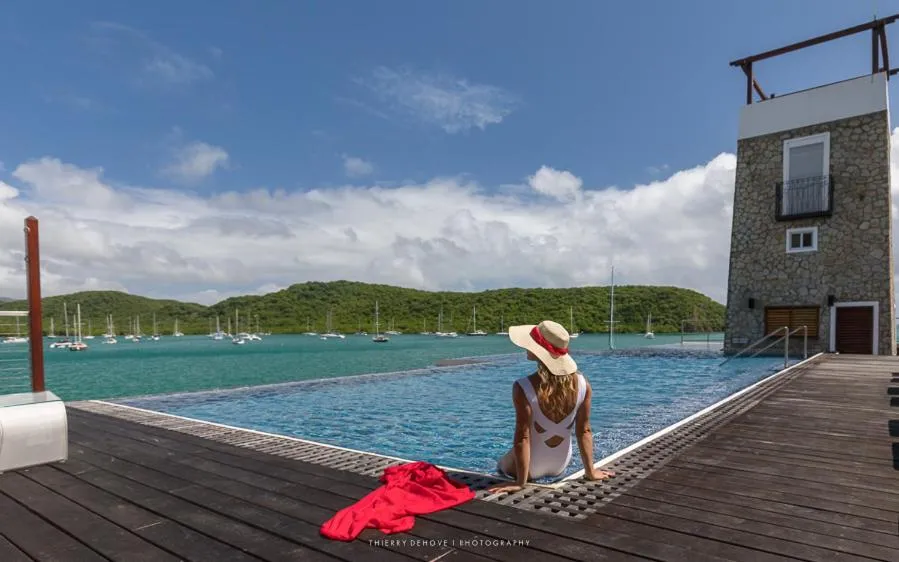 Mount Hartman Bay Estate Private Resort