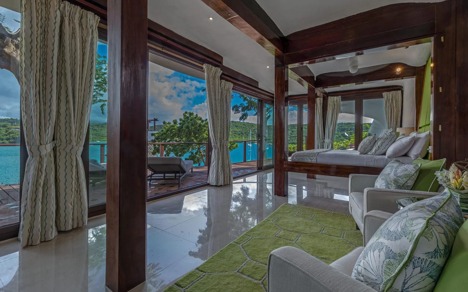 Mount Hartman Bay Estate Private Resort