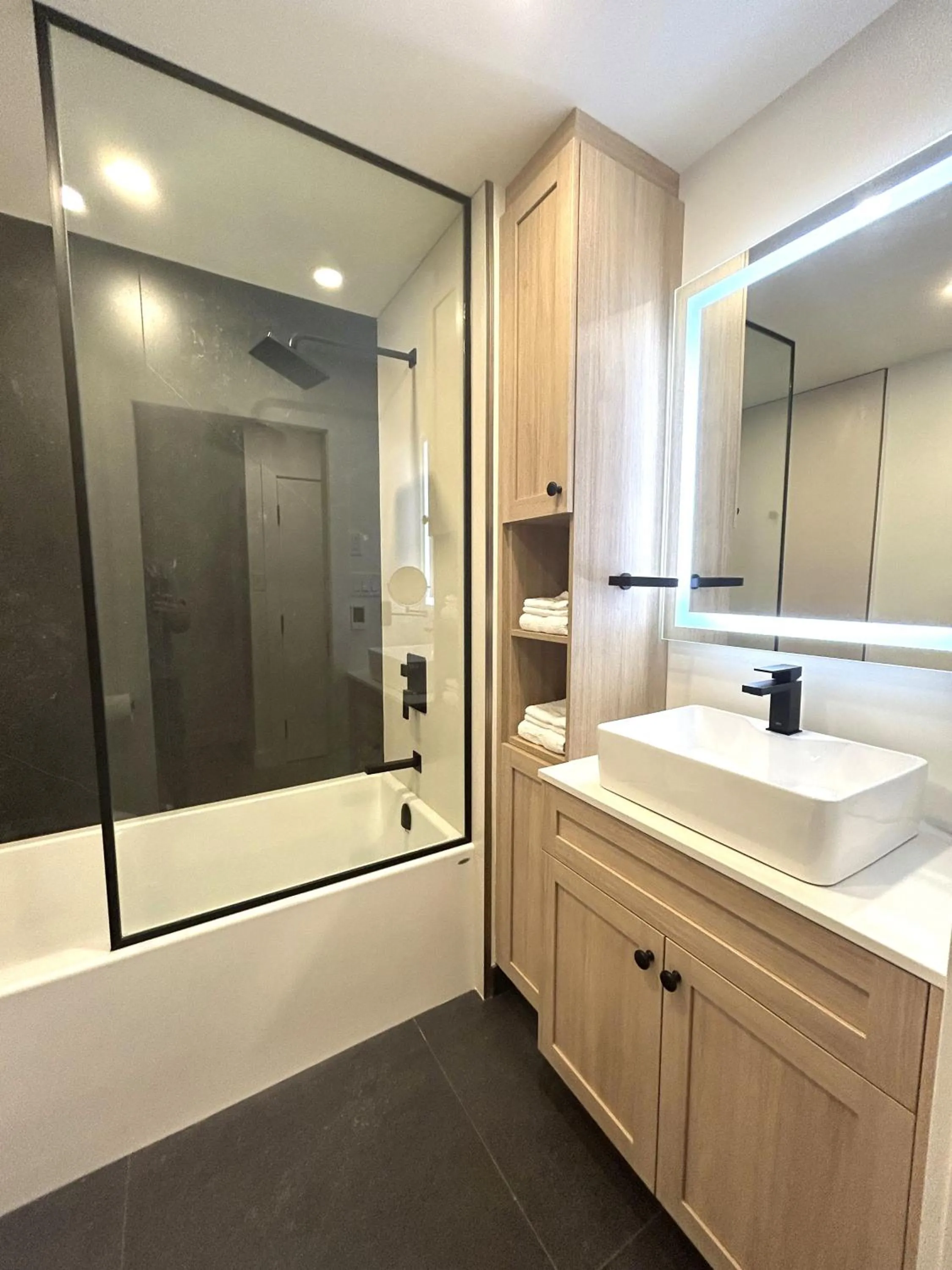Bathroom in Le Héron - Studios Nature