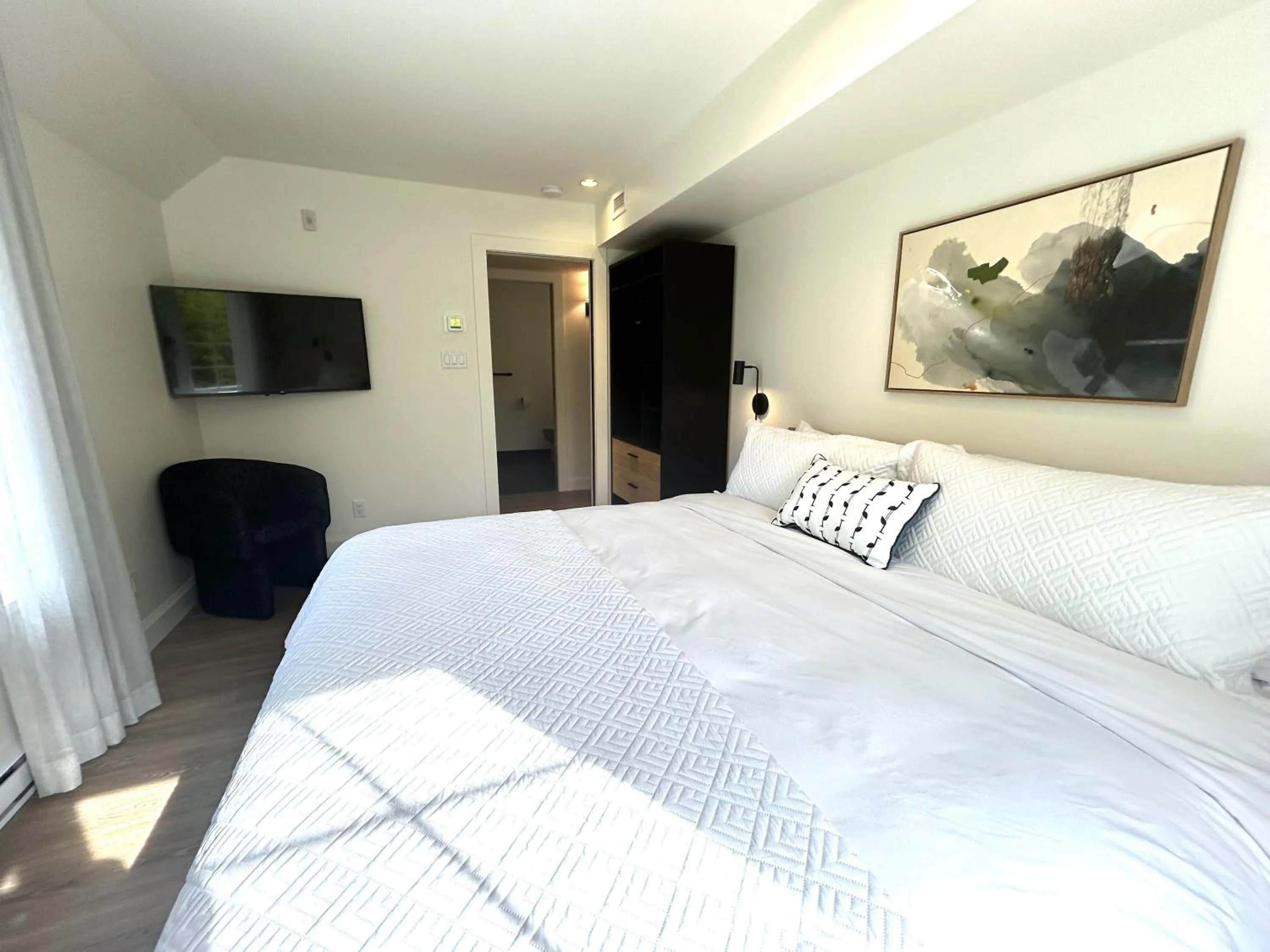 Photo of the whole room, Bed in Le Héron - Studios Nature