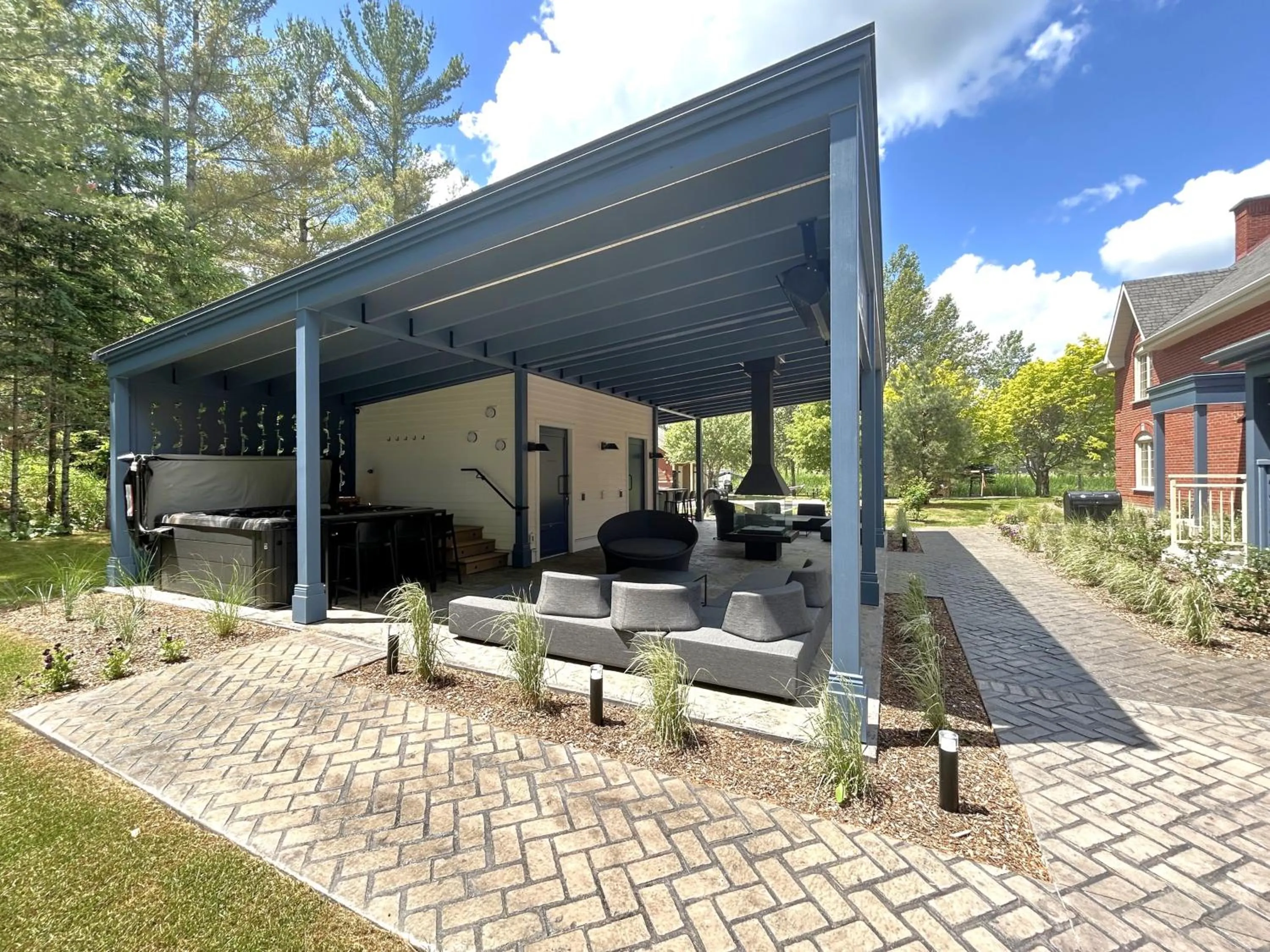 Property building in Le Héron - Studios Nature