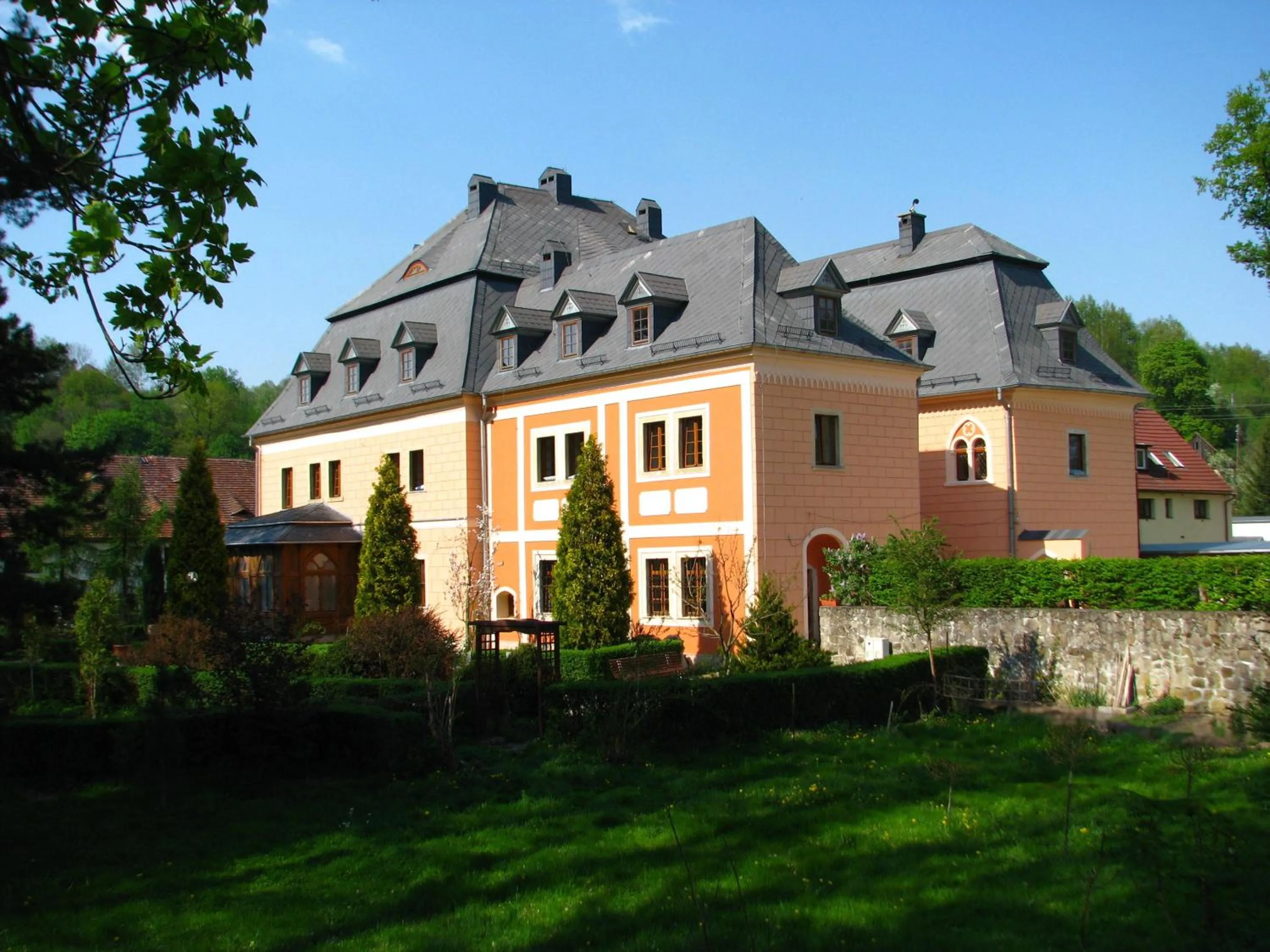 Property building in Pałac Książęcy we Wleniu