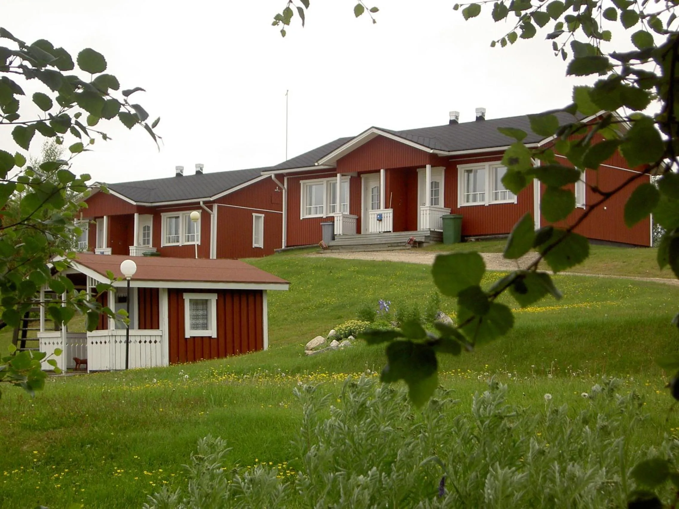 Facade/entrance in Lomamaja Pekonen Apartments