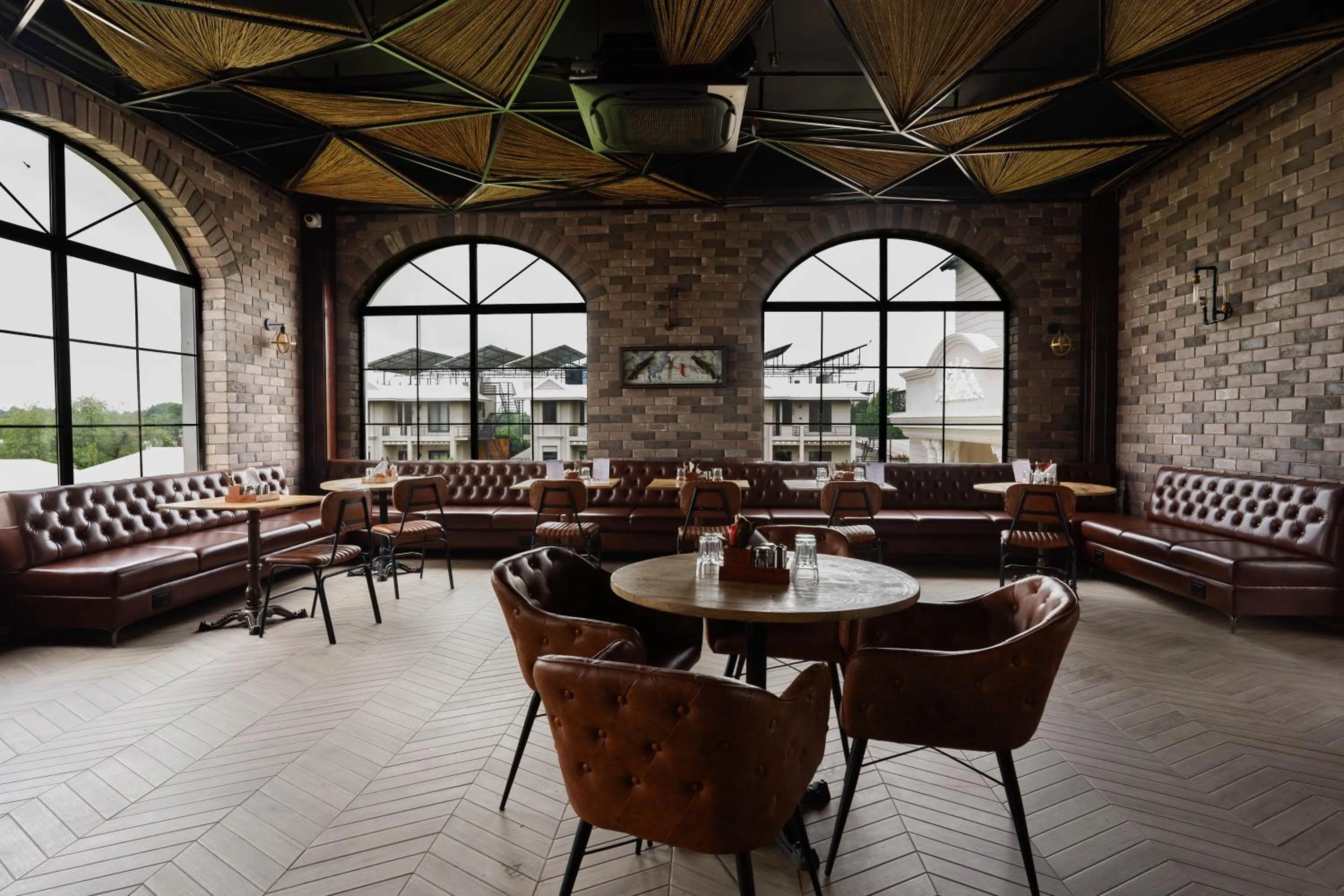 Restaurant/places to eat in La Nature Hotels & Resorts