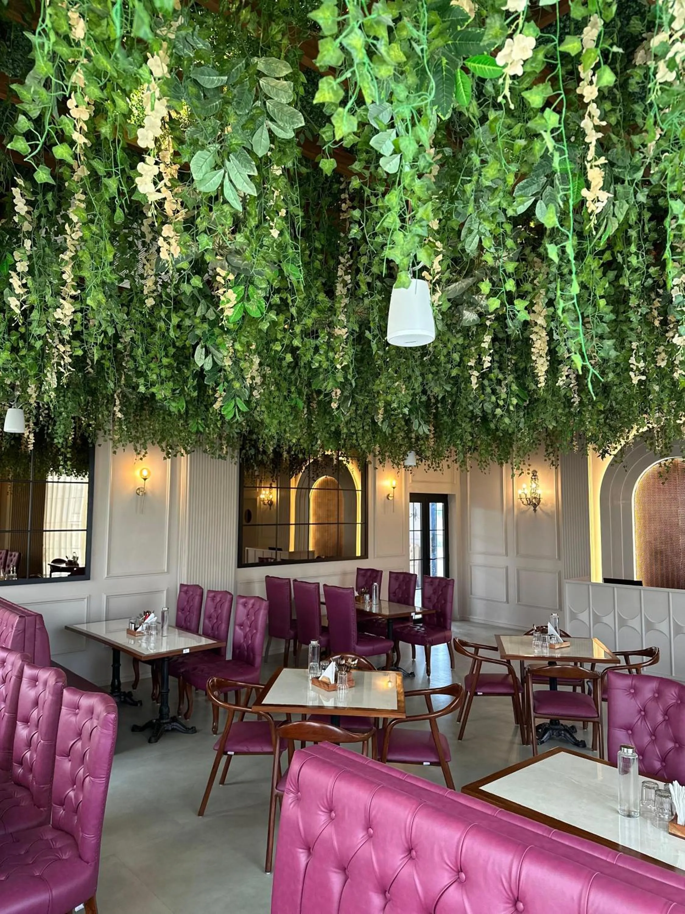 Restaurant/places to eat in La Nature Hotels & Resorts