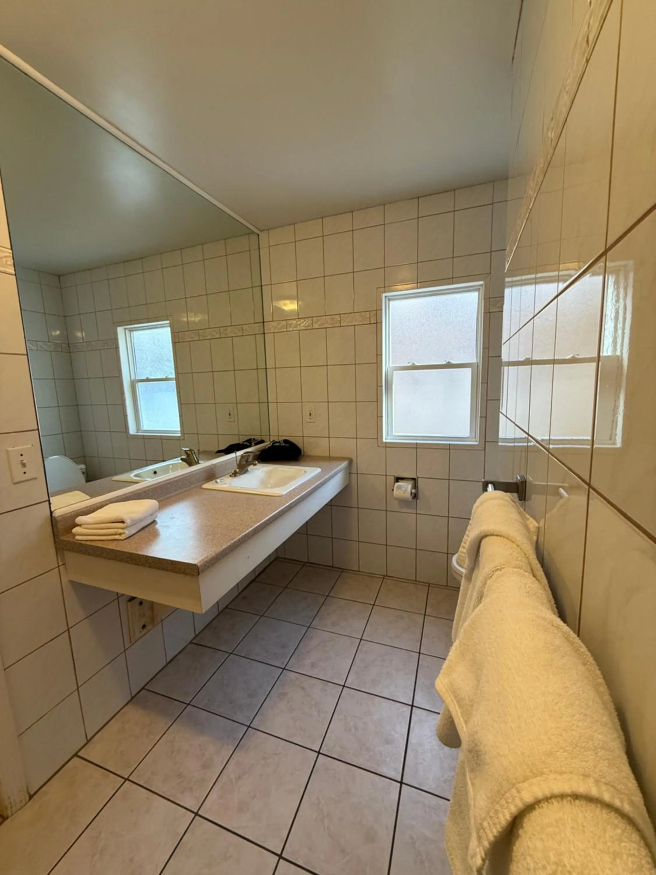 Bathroom in Heidi's Inn