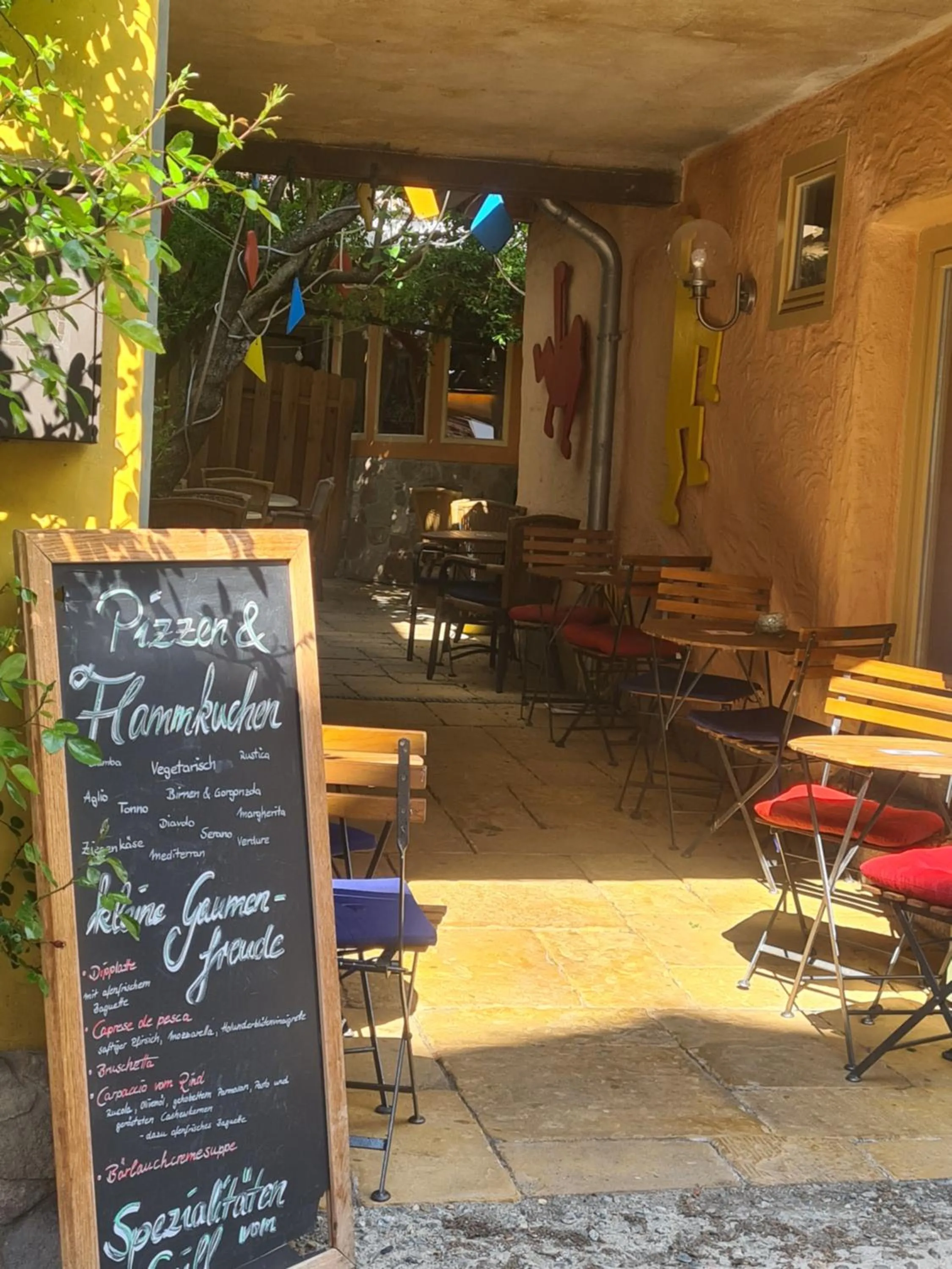 Restaurant/places to eat in Hotel & Restaurant zur Post