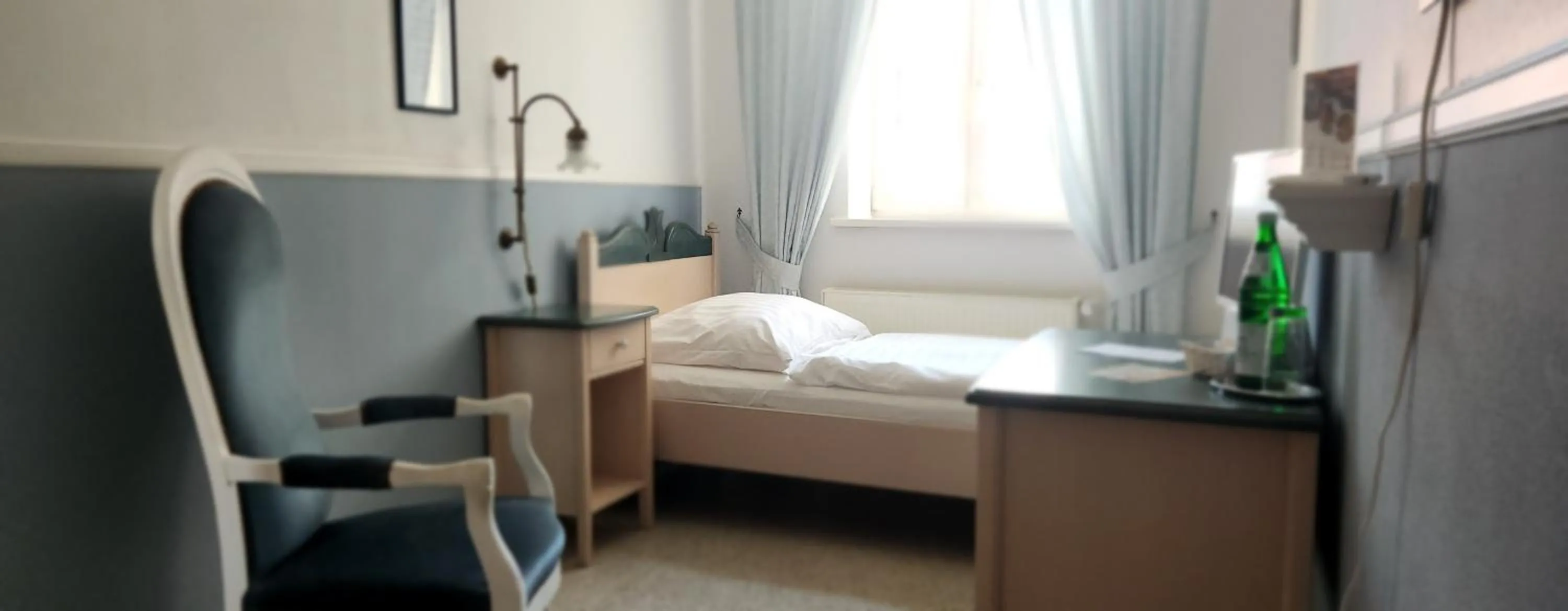 Bed in Hotel & Restaurant zur Post