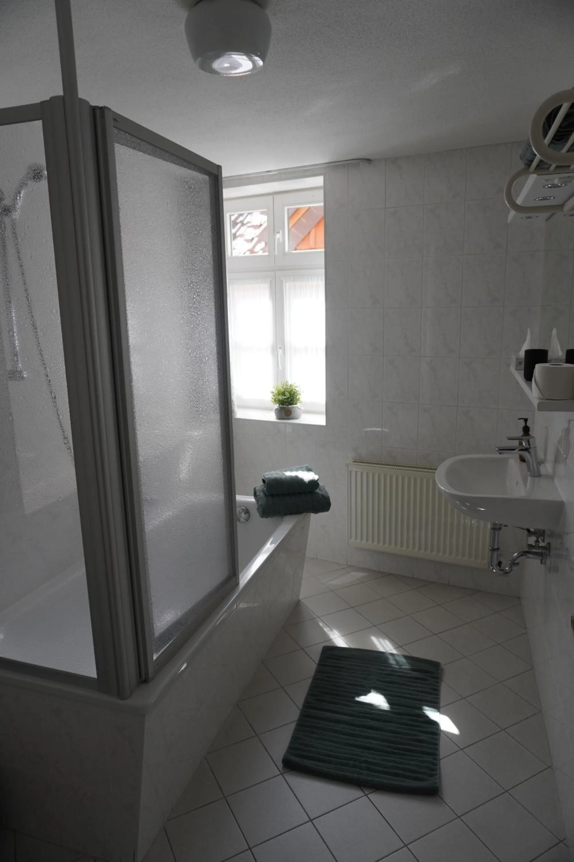 Bathroom in Hotel & Restaurant zur Post