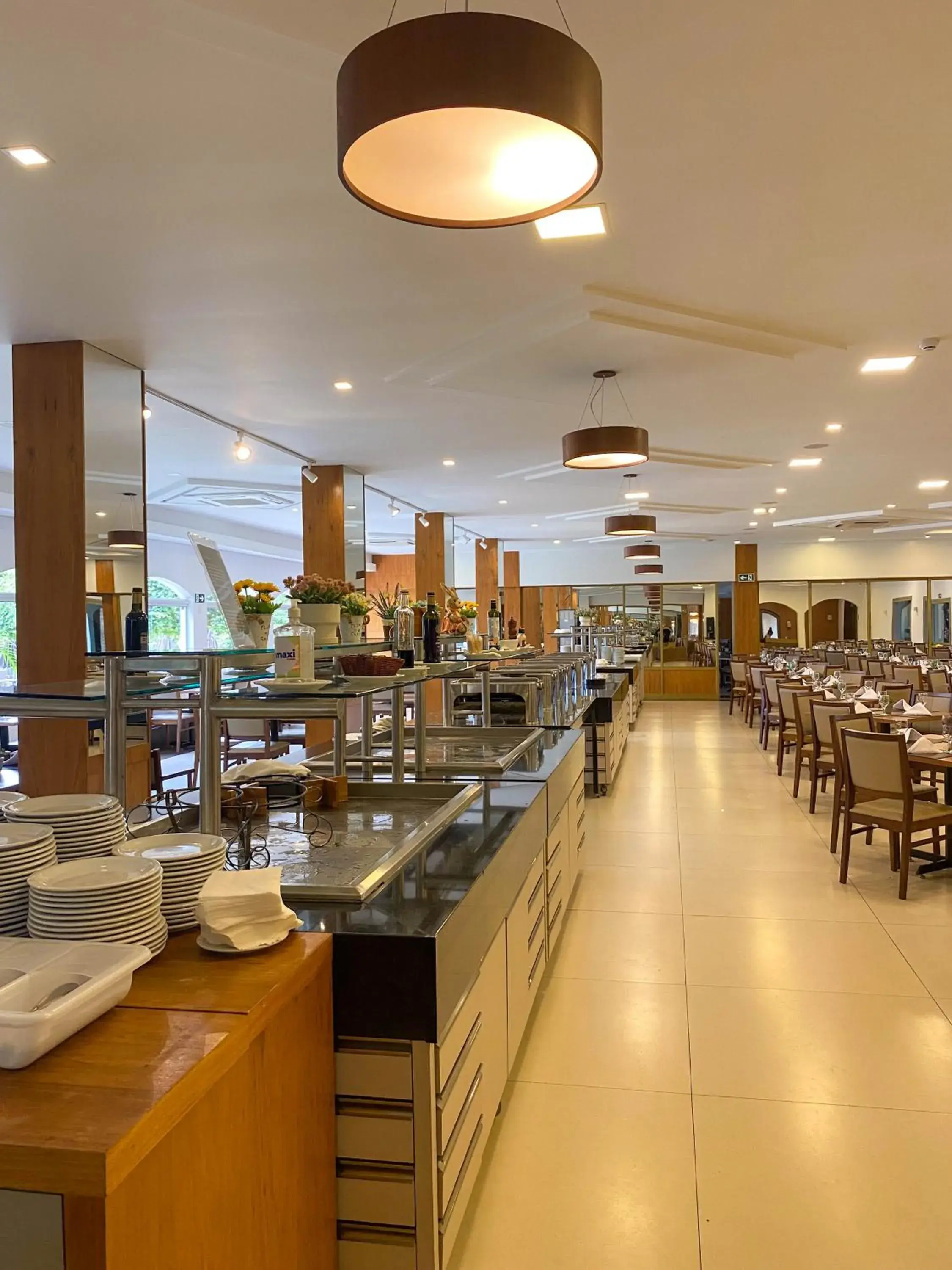 Restaurant/places to eat in Grand Carimã Resort & Convention Center Restaurant/places to eat in Grand Carimã Resort & Convention Center
