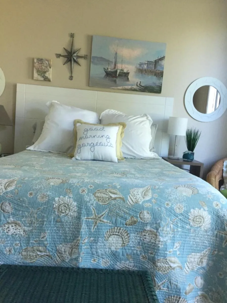 Bedroom, Bed in the palms of destin 2114