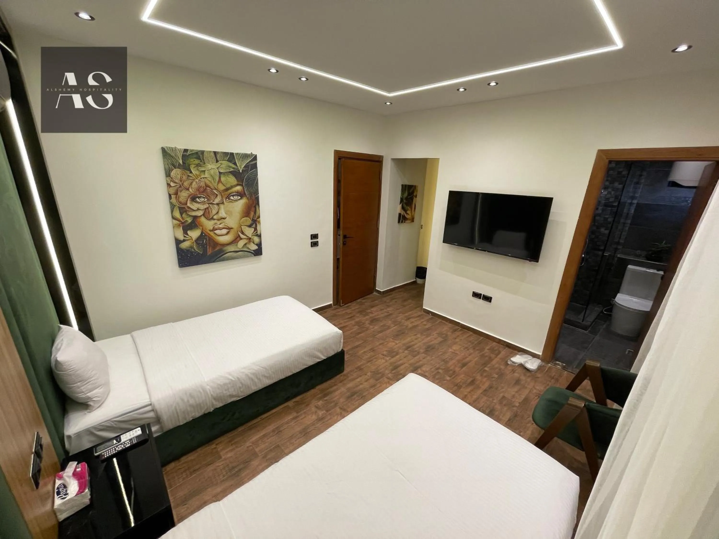 Photo of the whole room, Bed in Elite Boutique Hotel