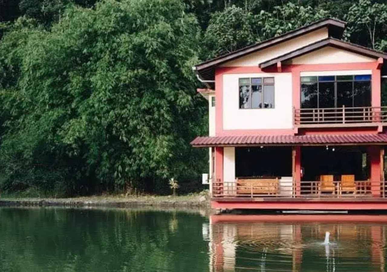 Property building in Al Sakinah Resort Property building in Al Sakinah Resort