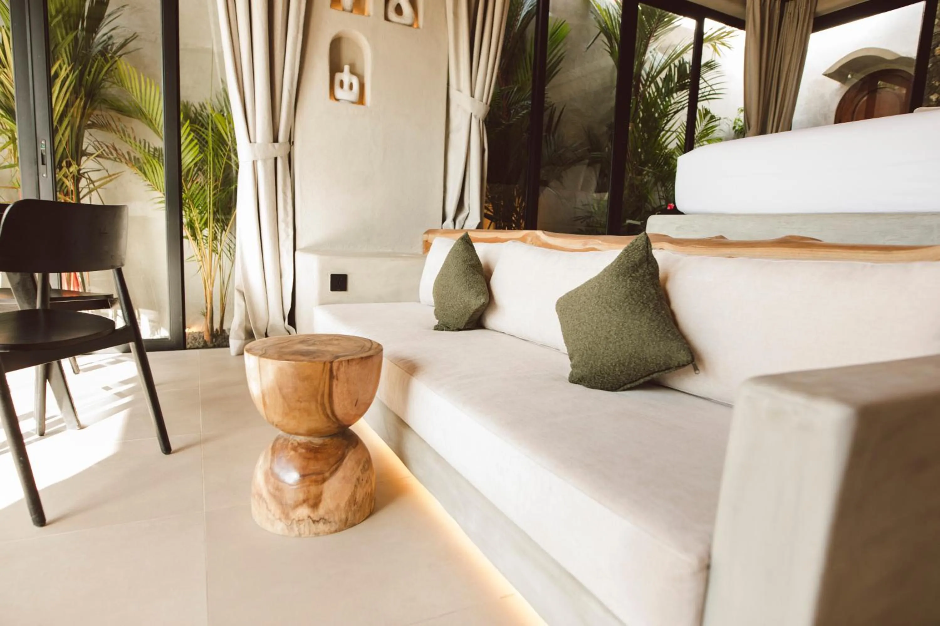 Bed in SIVANA, Hotel Boutique with ocean or garden views - Adults only
