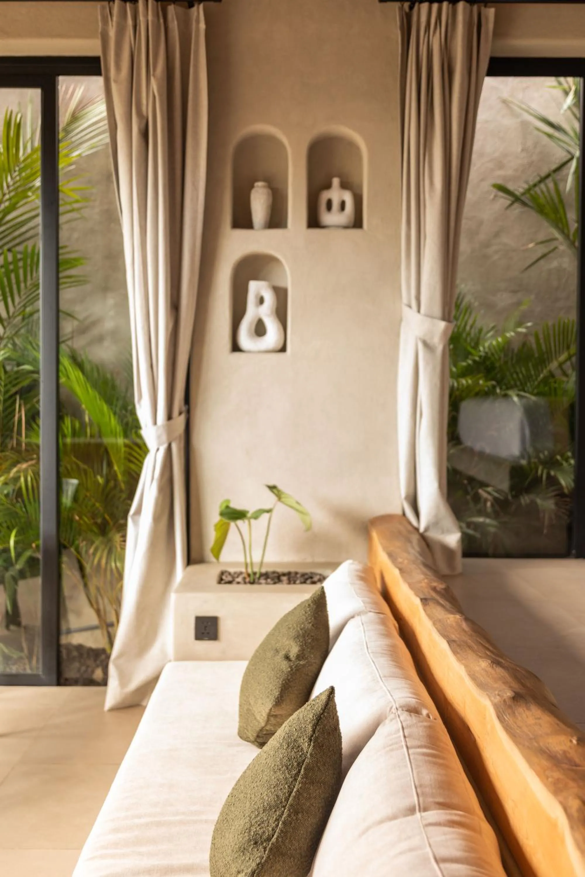 Bed in SIVANA, Hotel Boutique with ocean or garden views - Adults only