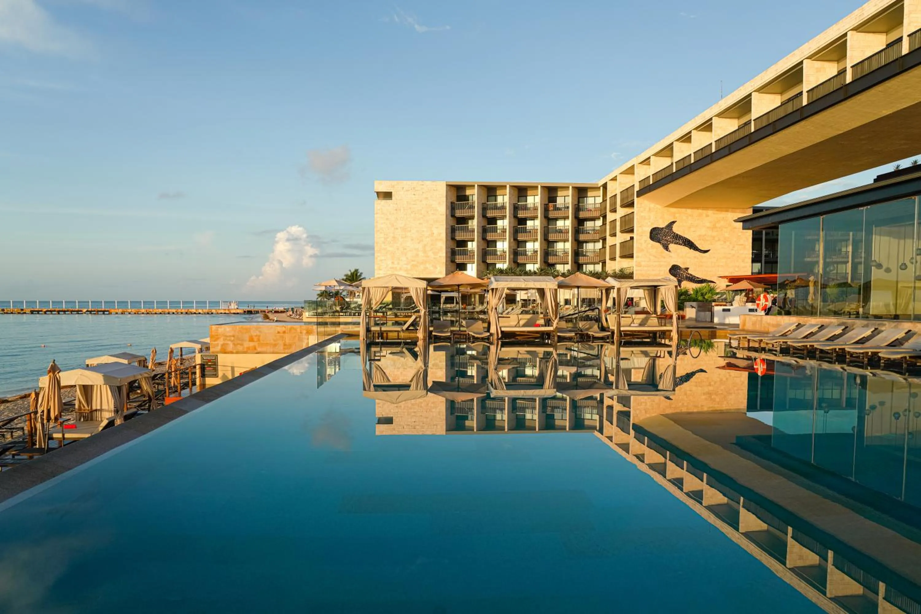 Property building in Grand Hyatt Playa del Carmen Resort