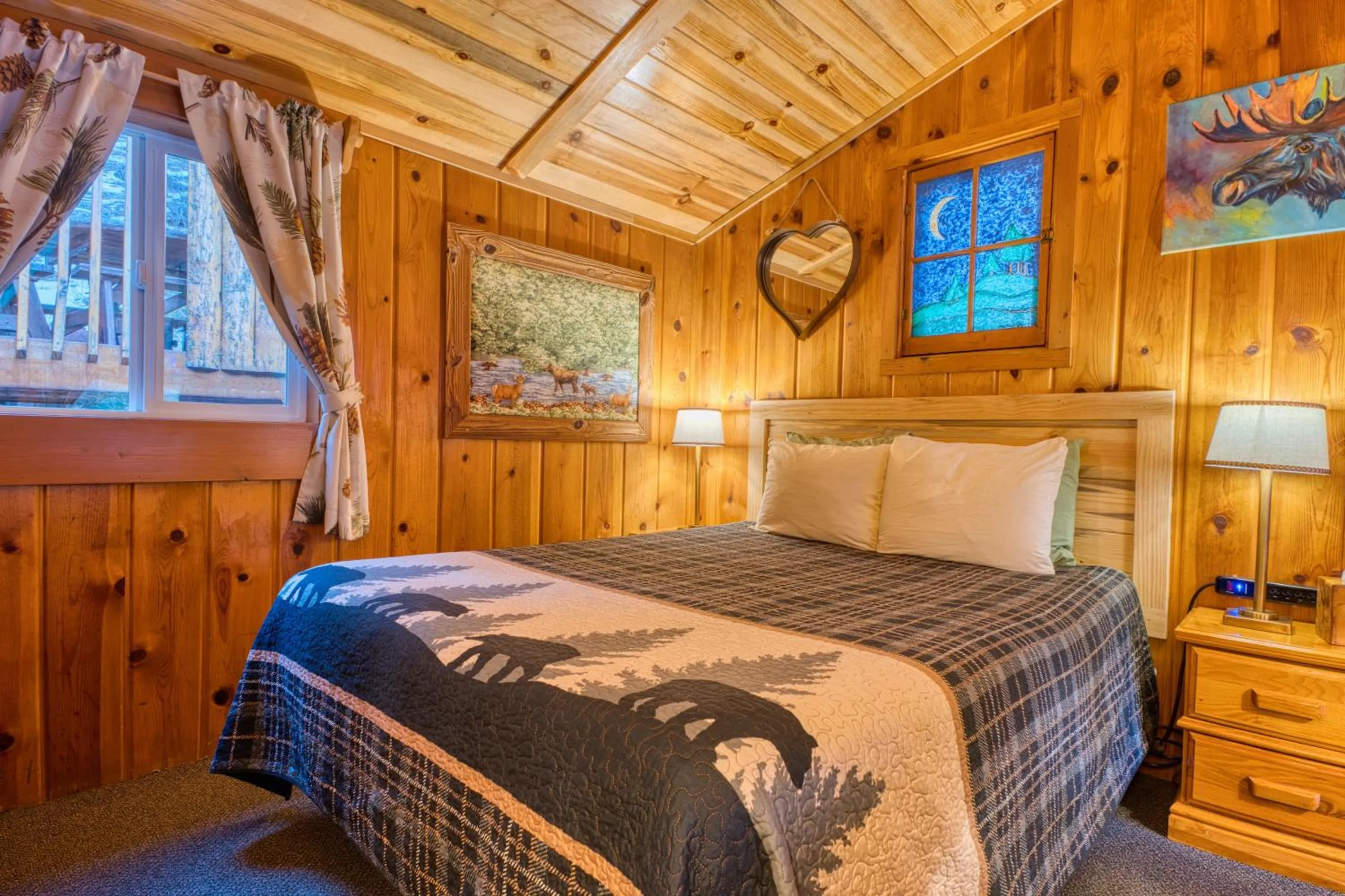 Bed in Pine Haven Resort