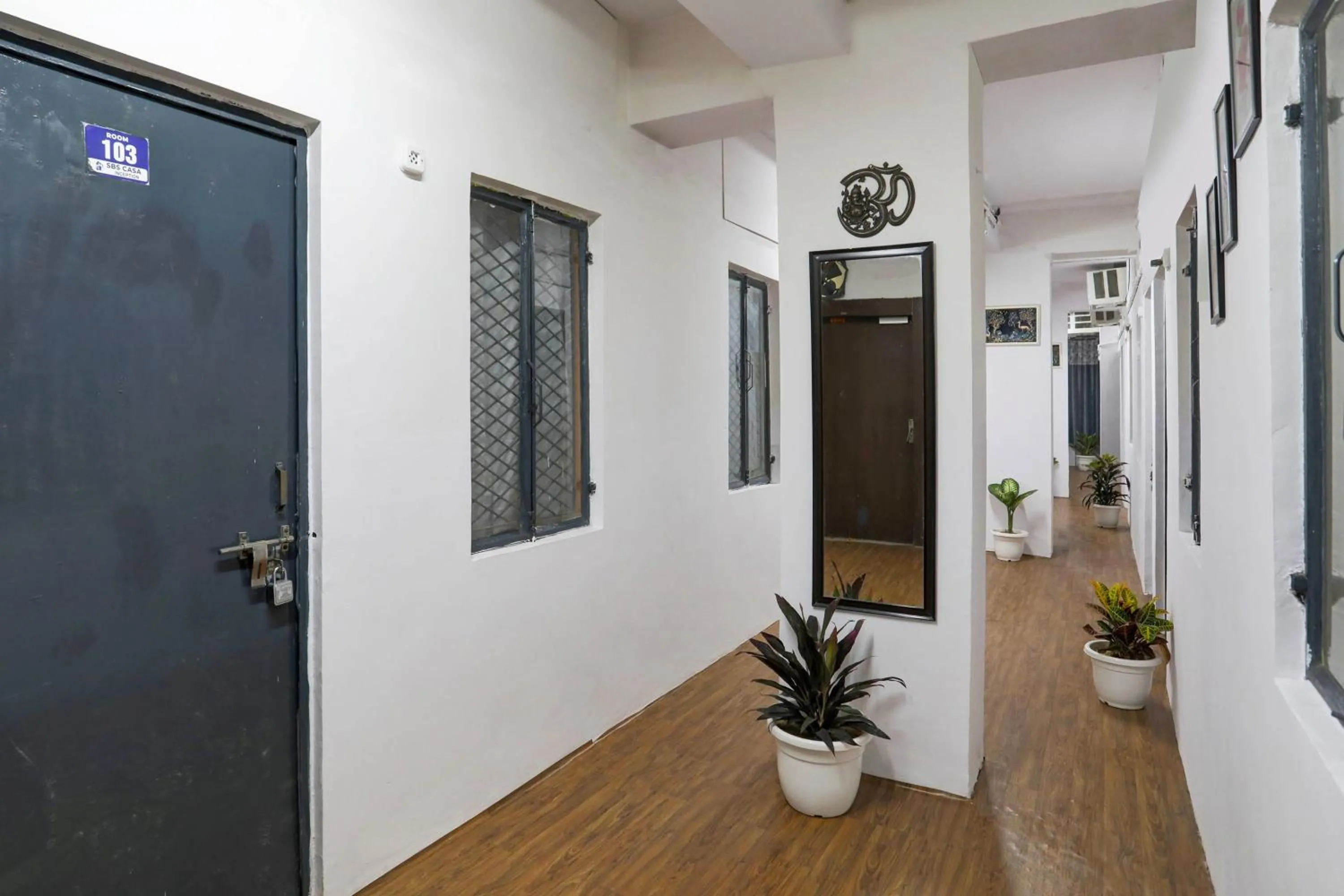 Hotel O Malviya Nagar Inn
