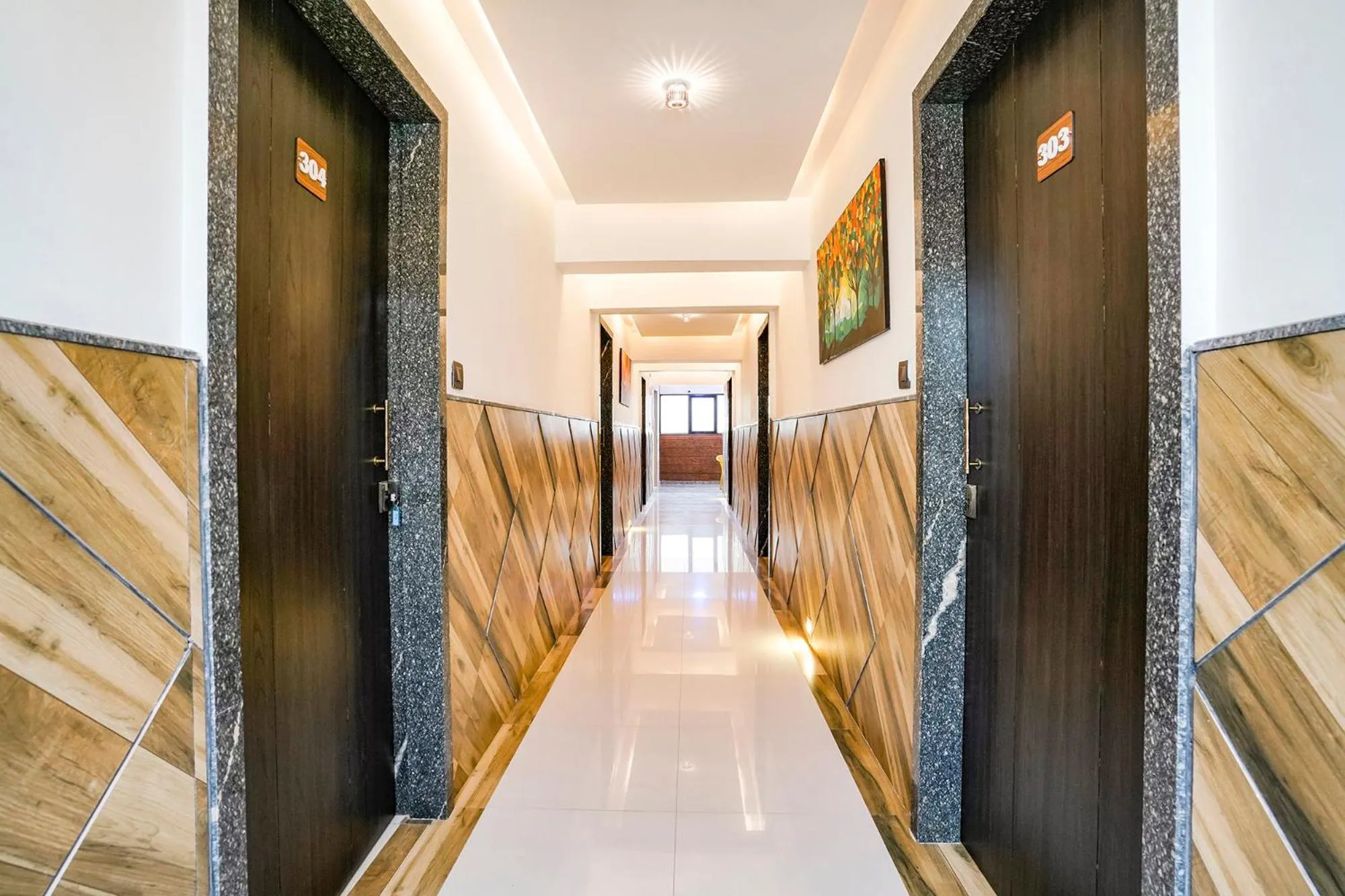 Lobby or reception in FabHotel Prestige Elite - Nashik Road