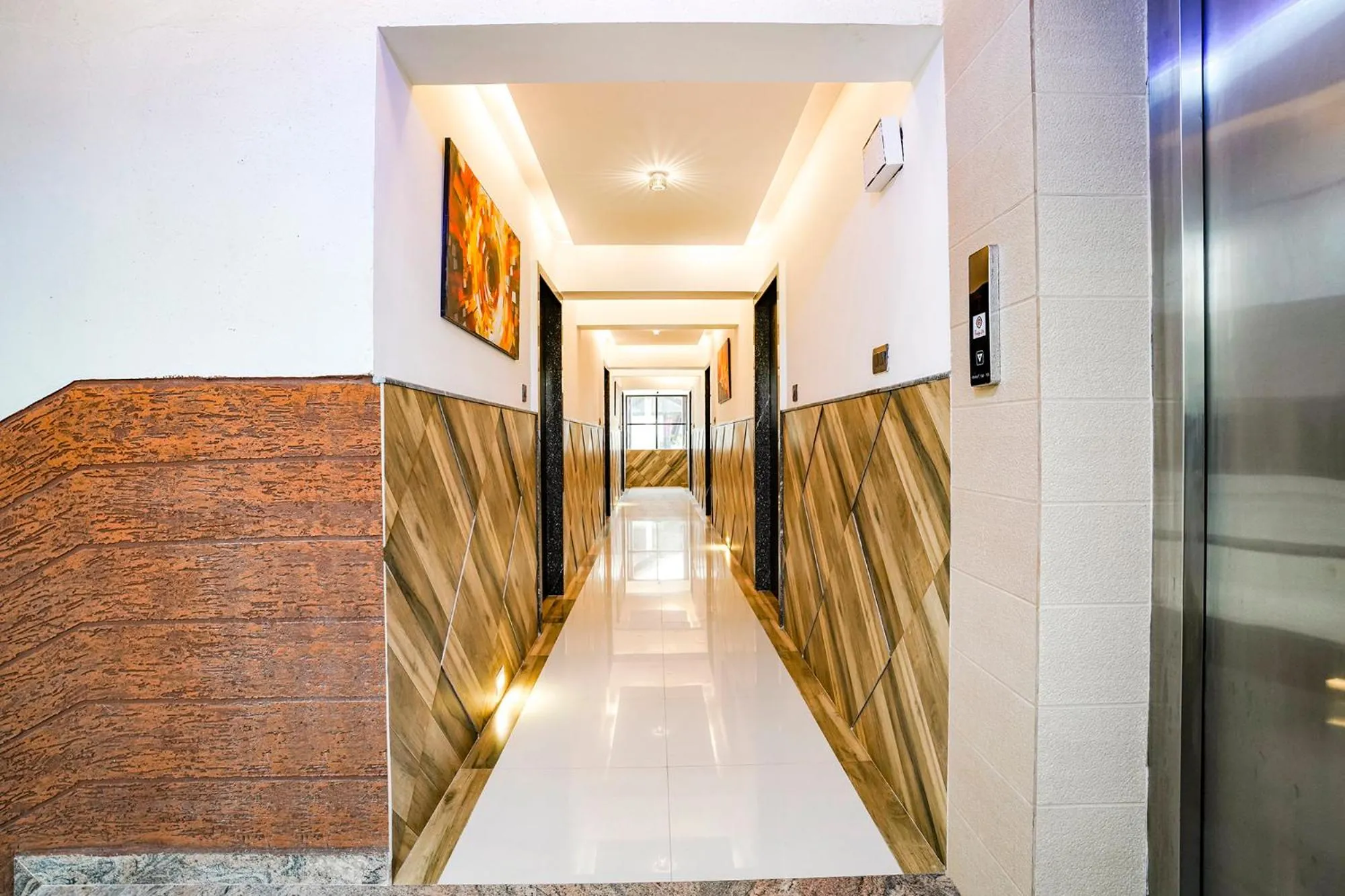 Lobby or reception in FabHotel Prestige Elite - Nashik Road