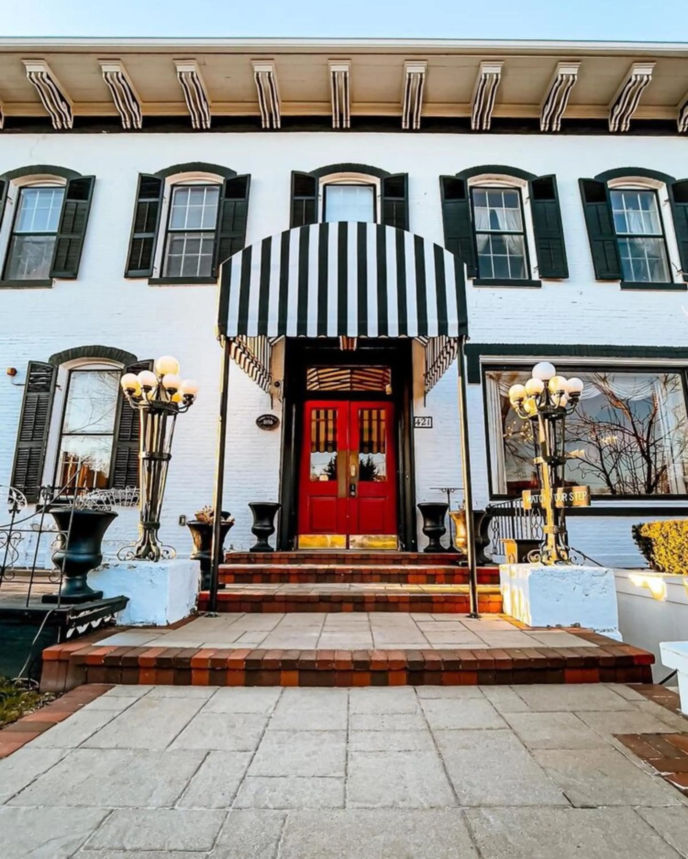 Property building in Maxwell Mansion Hotel