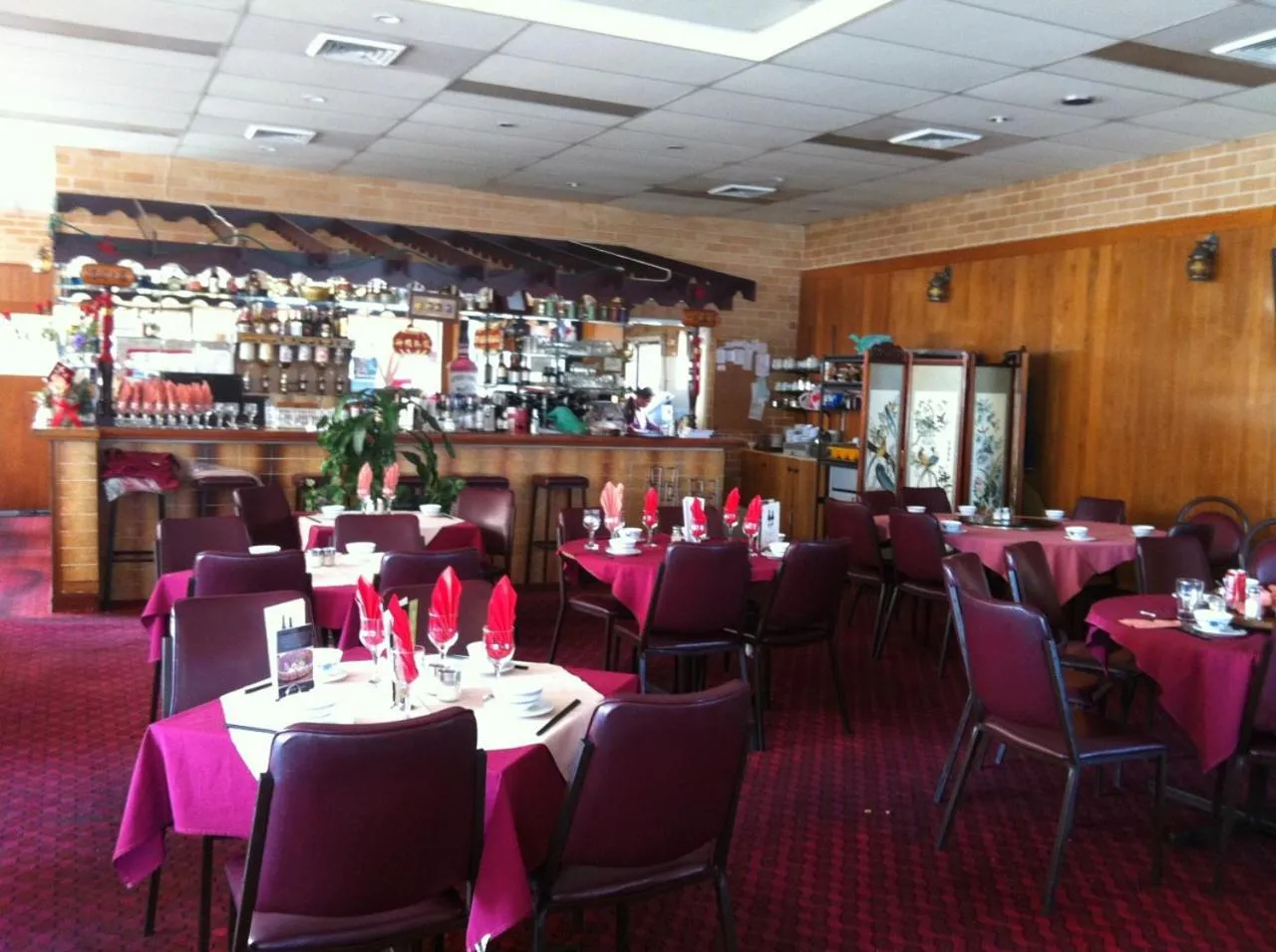 Restaurant/places to eat in Alexander The Great Motel