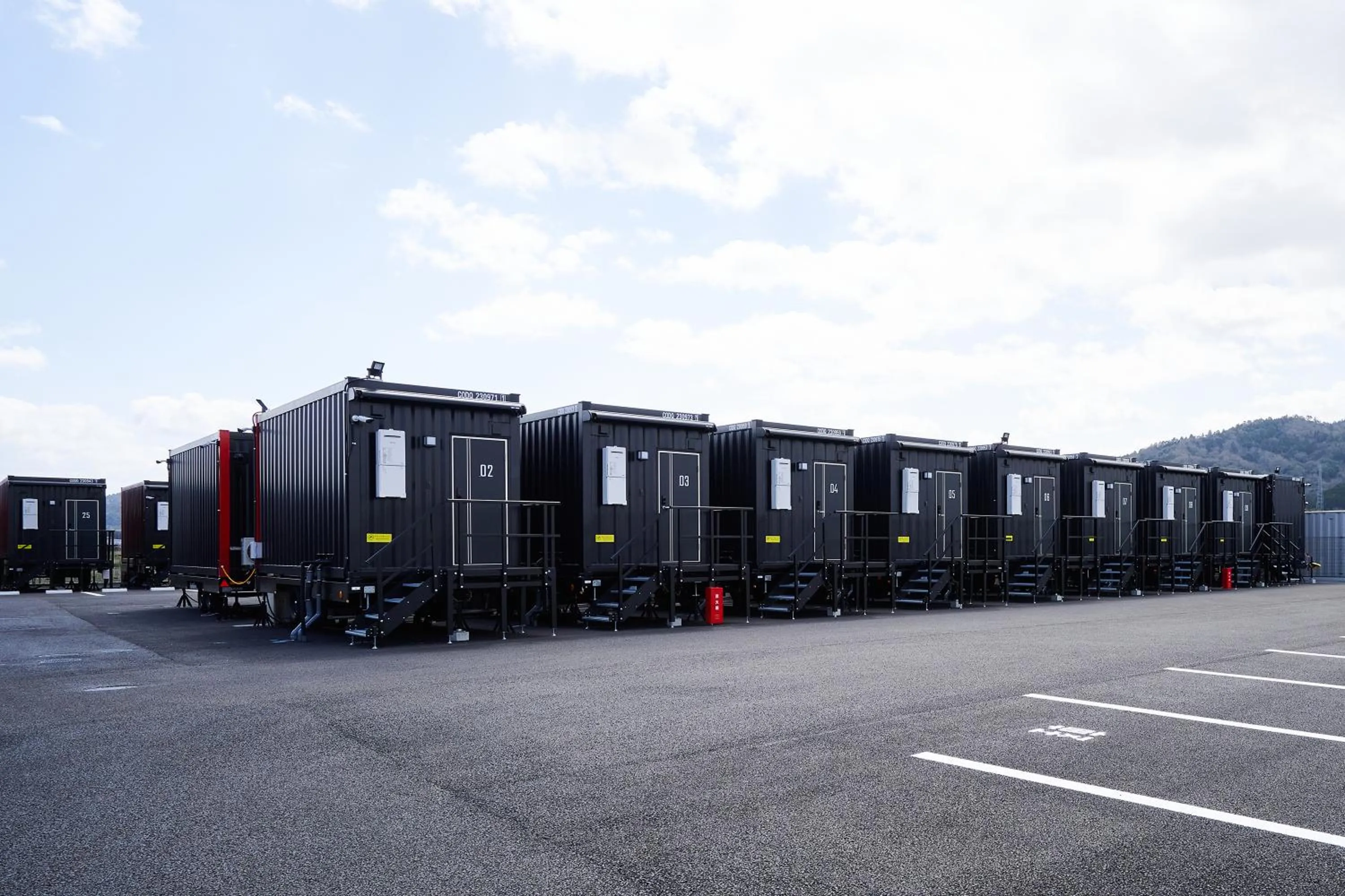 Property building in HOTEL R9 The Yard Konan