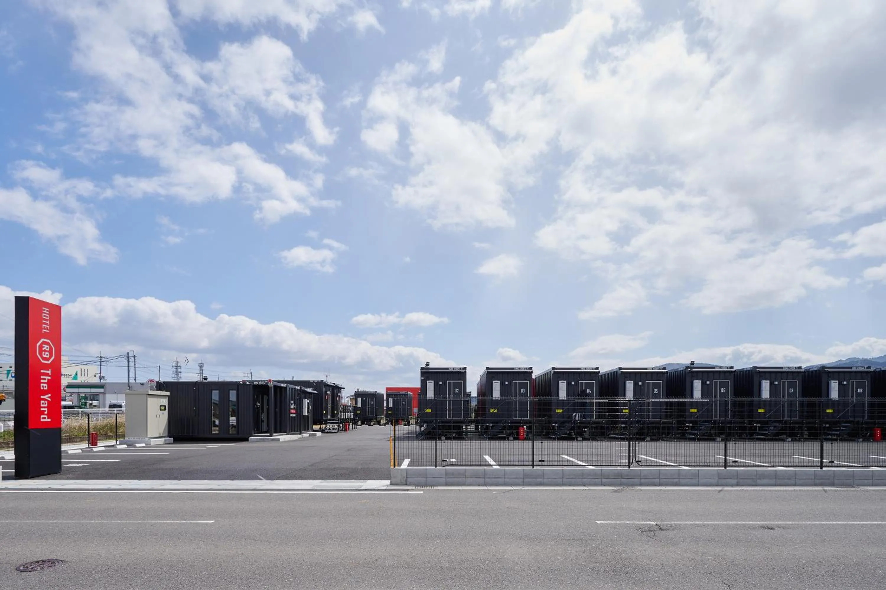 Property building in HOTEL R9 The Yard Konan