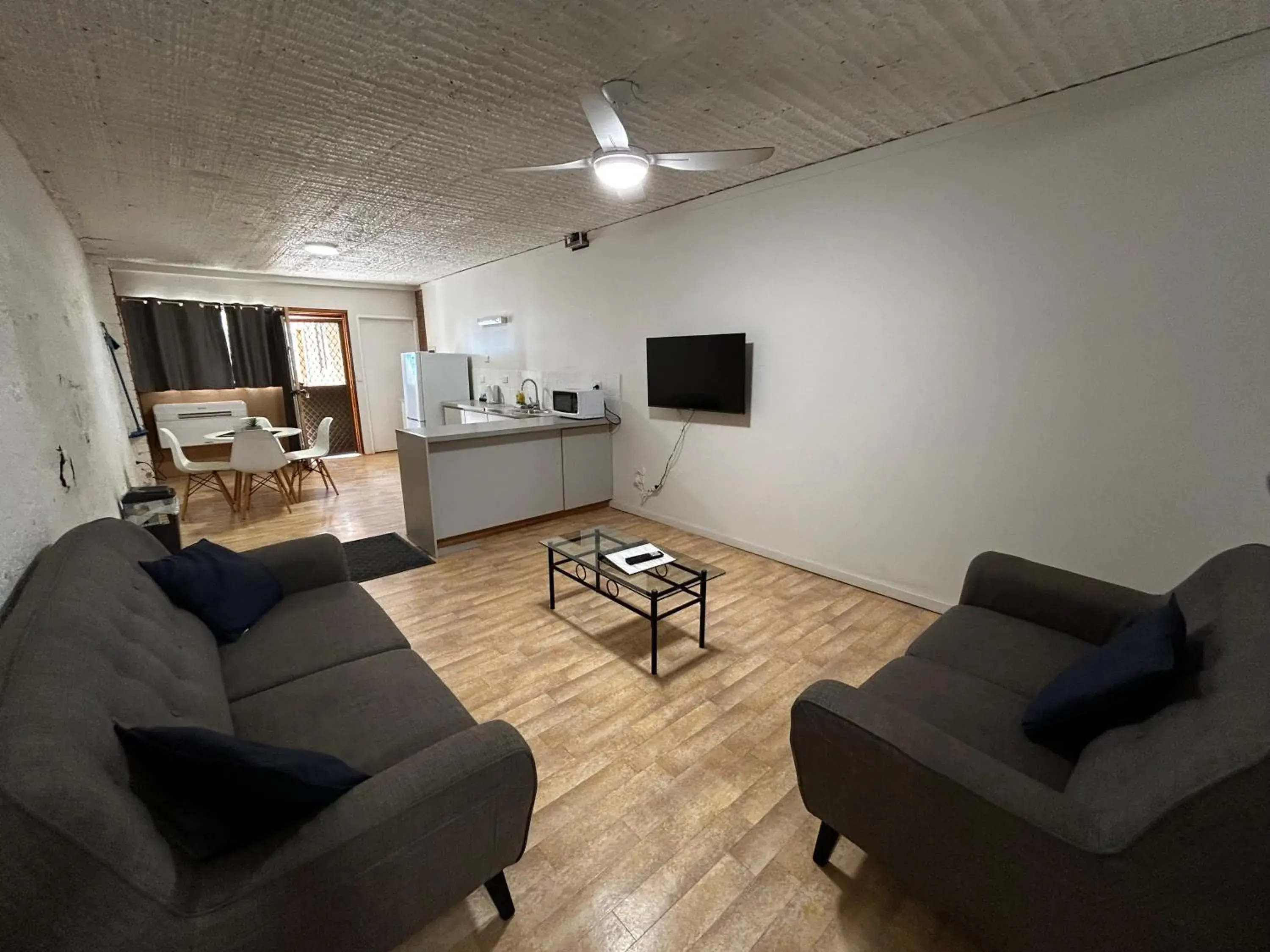 Living room in Desert View Apartments Living room in Desert View Apartments