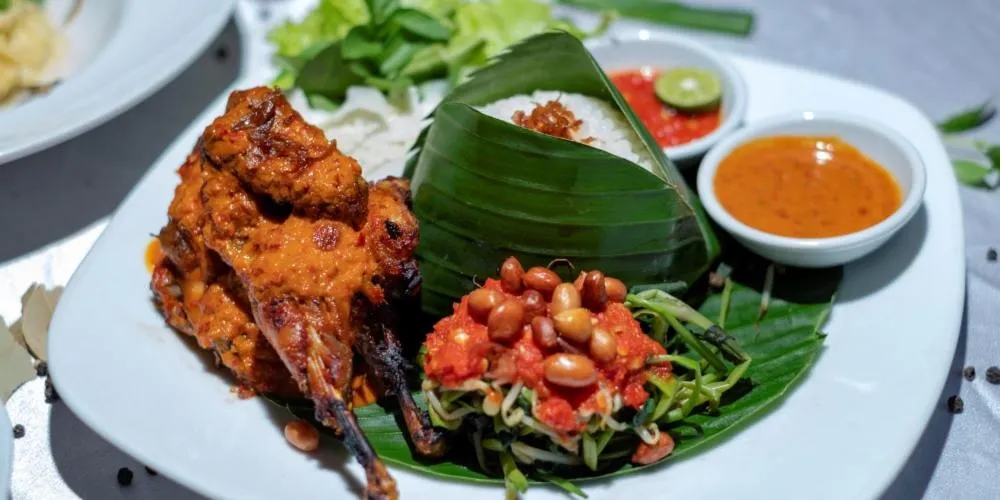 Food in ILLIRA Lite Praya Lombok