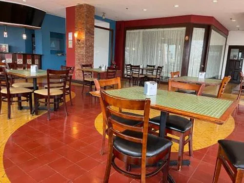 Coron Gateway Hotel & Suites