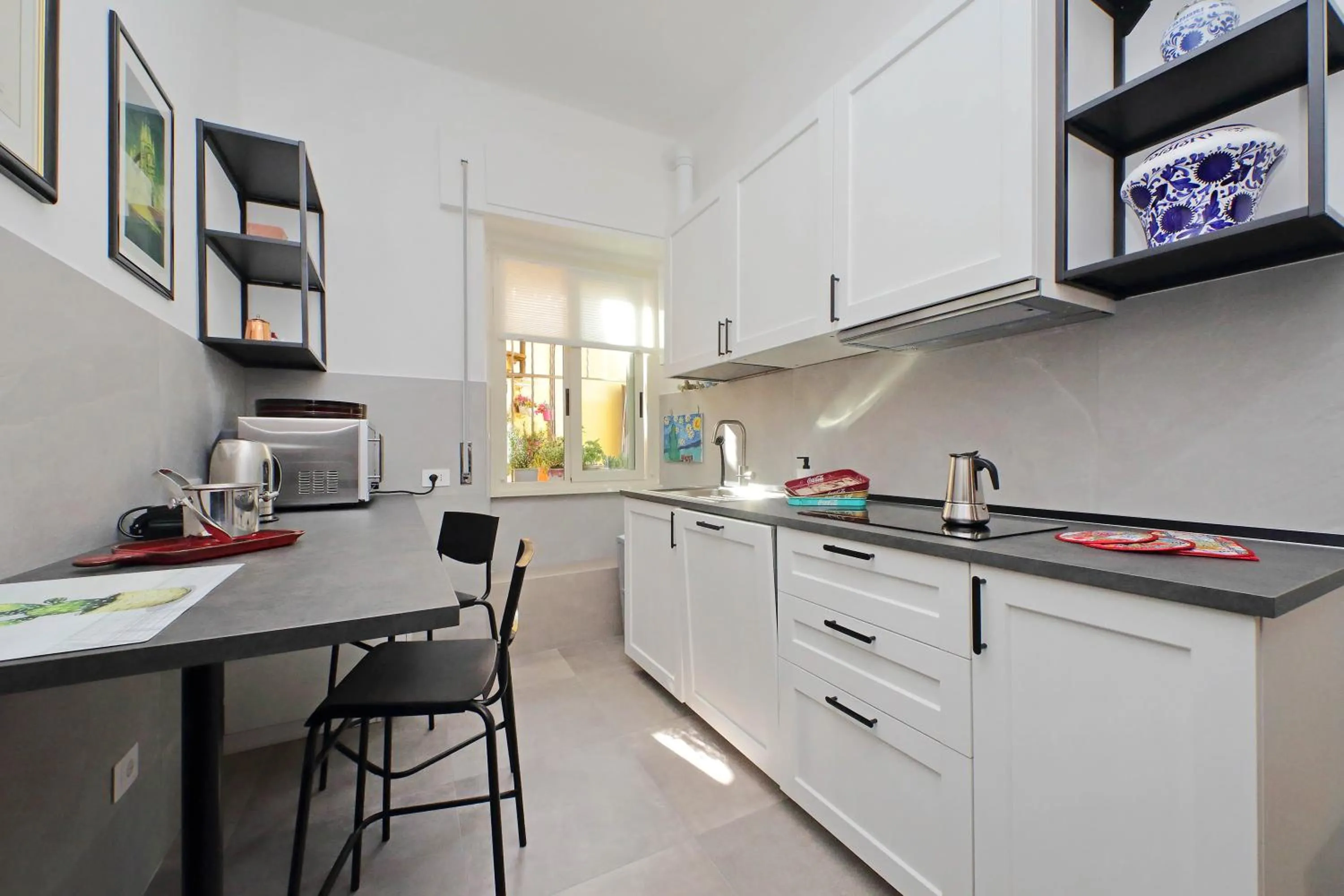 4BNB - Leone IV Apartment