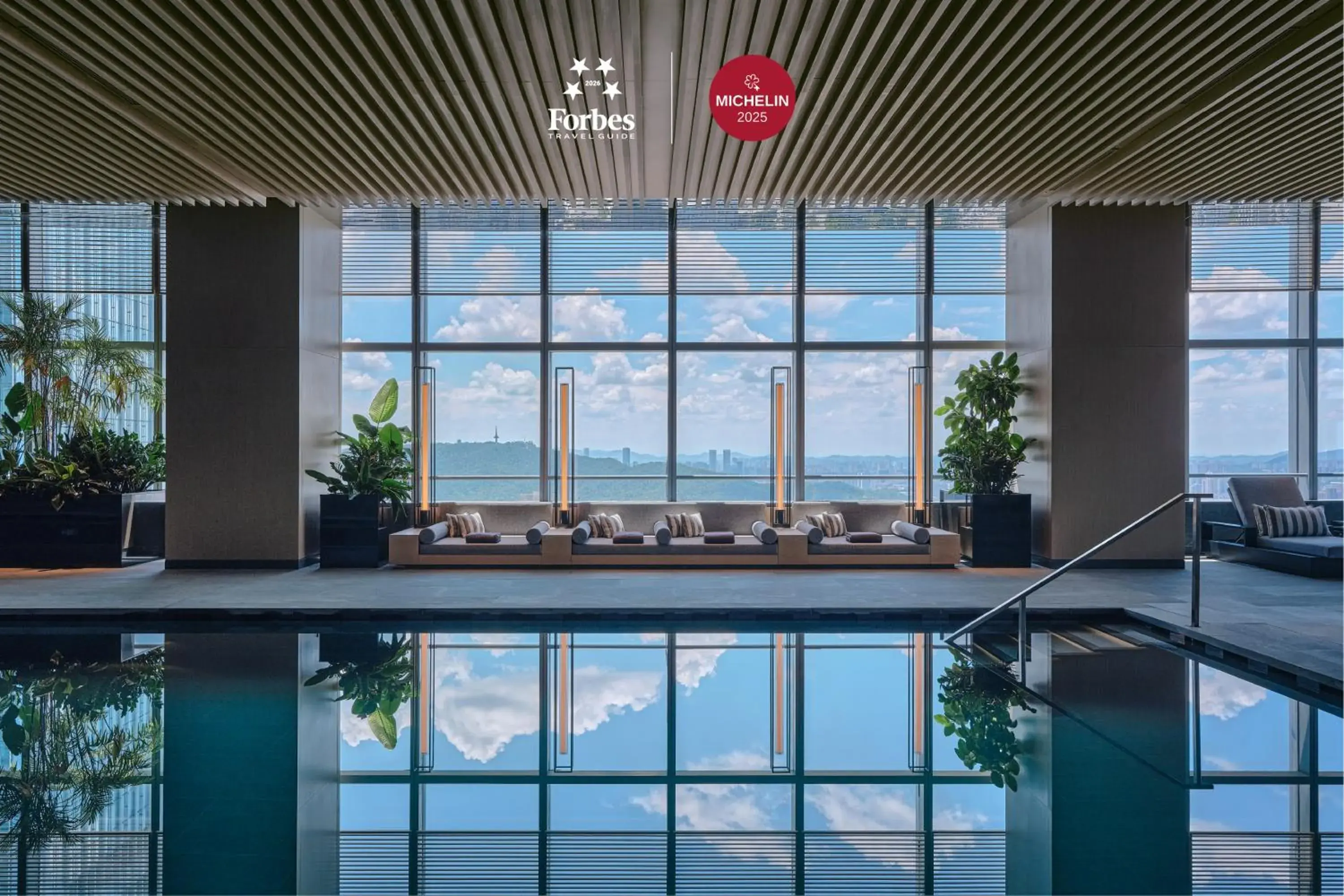 Swimming pool in Park Hyatt Changsha Swimming pool in Park Hyatt Changsha