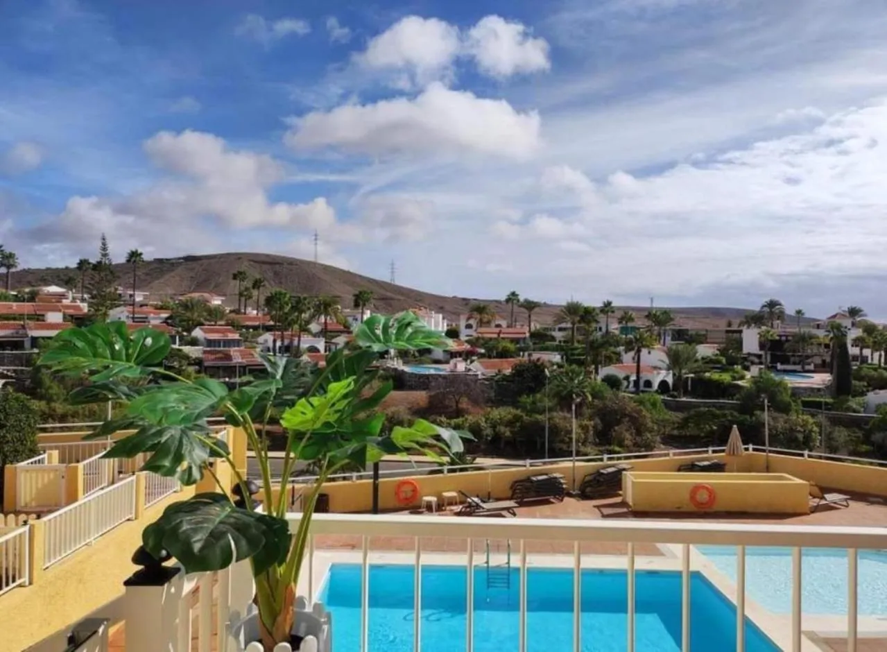 sunbed in Maspalomas Gran Canaria Arguineguin south piscina apartment