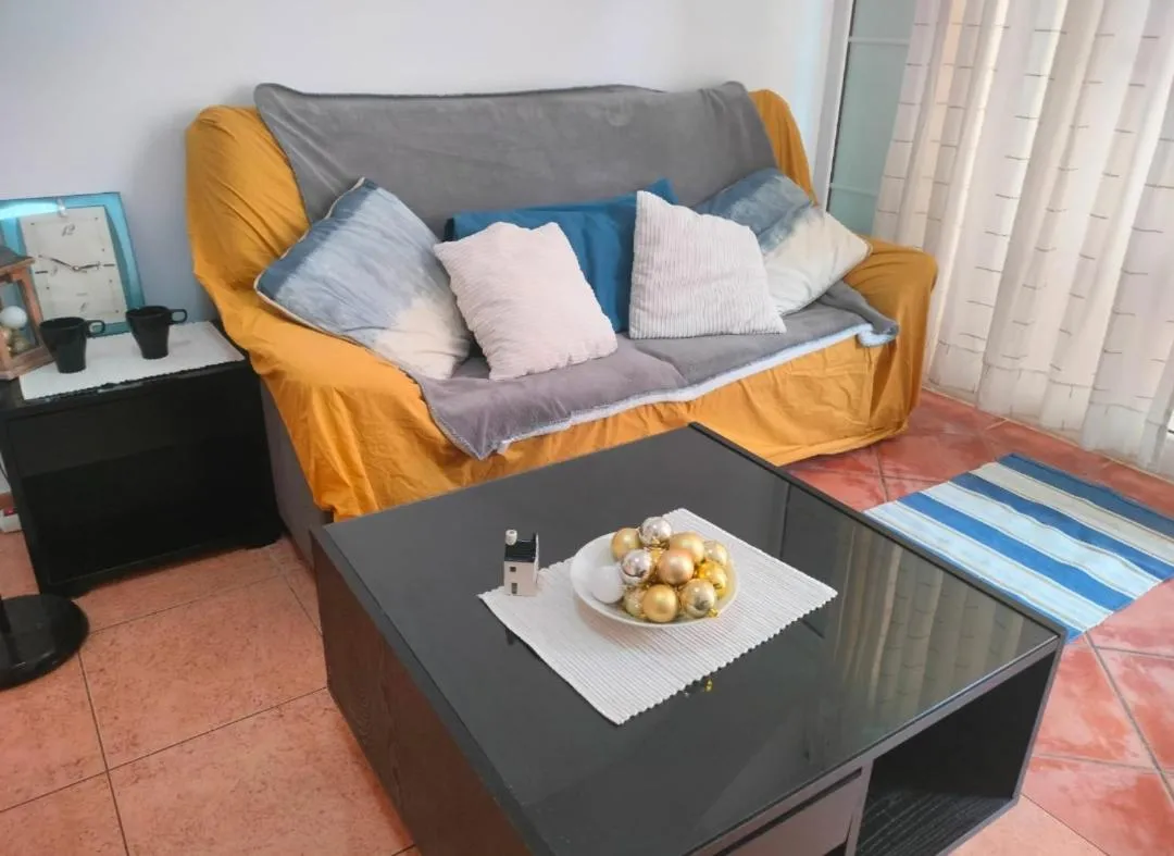 Bed in Maspalomas Gran Canaria Arguineguin south piscina apartment
