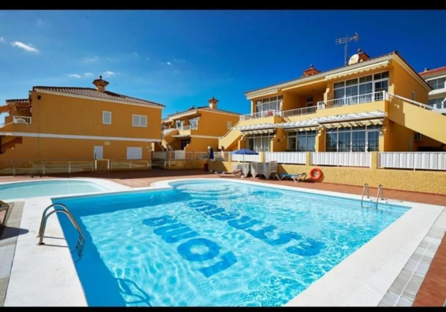 Property building in Maspalomas Gran Canaria Arguineguin south piscina apartment