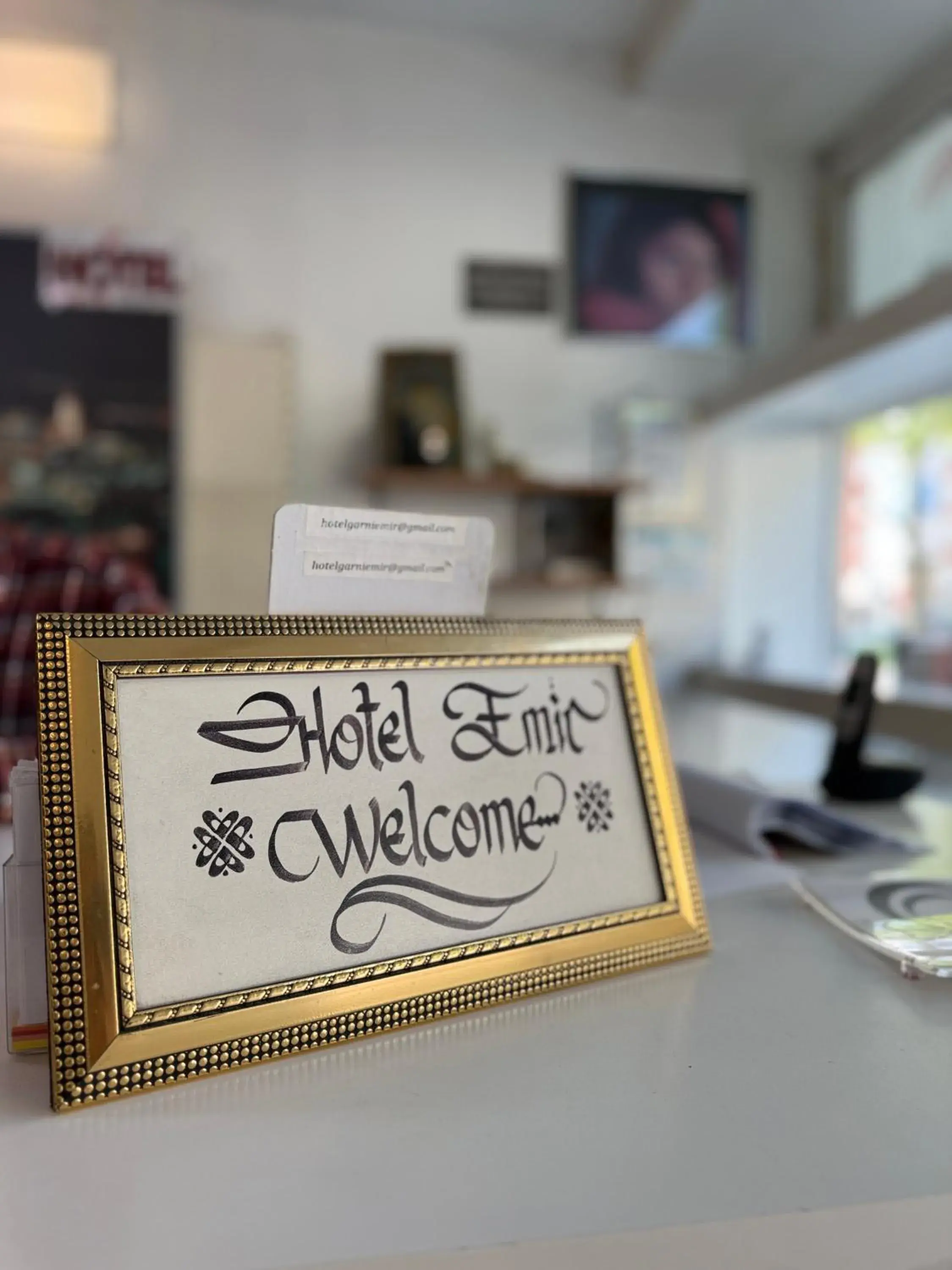 Lobby or reception in Hotel Garni Emir Lobby or reception in Hotel Garni Emir