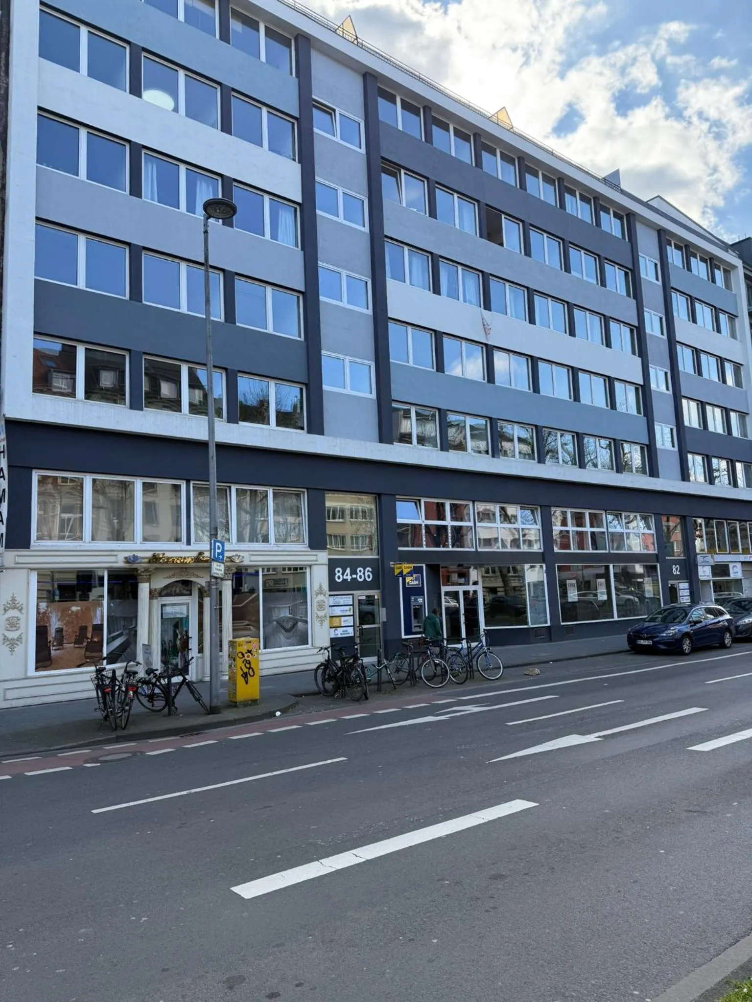 Property building in Hotel Garni Emir